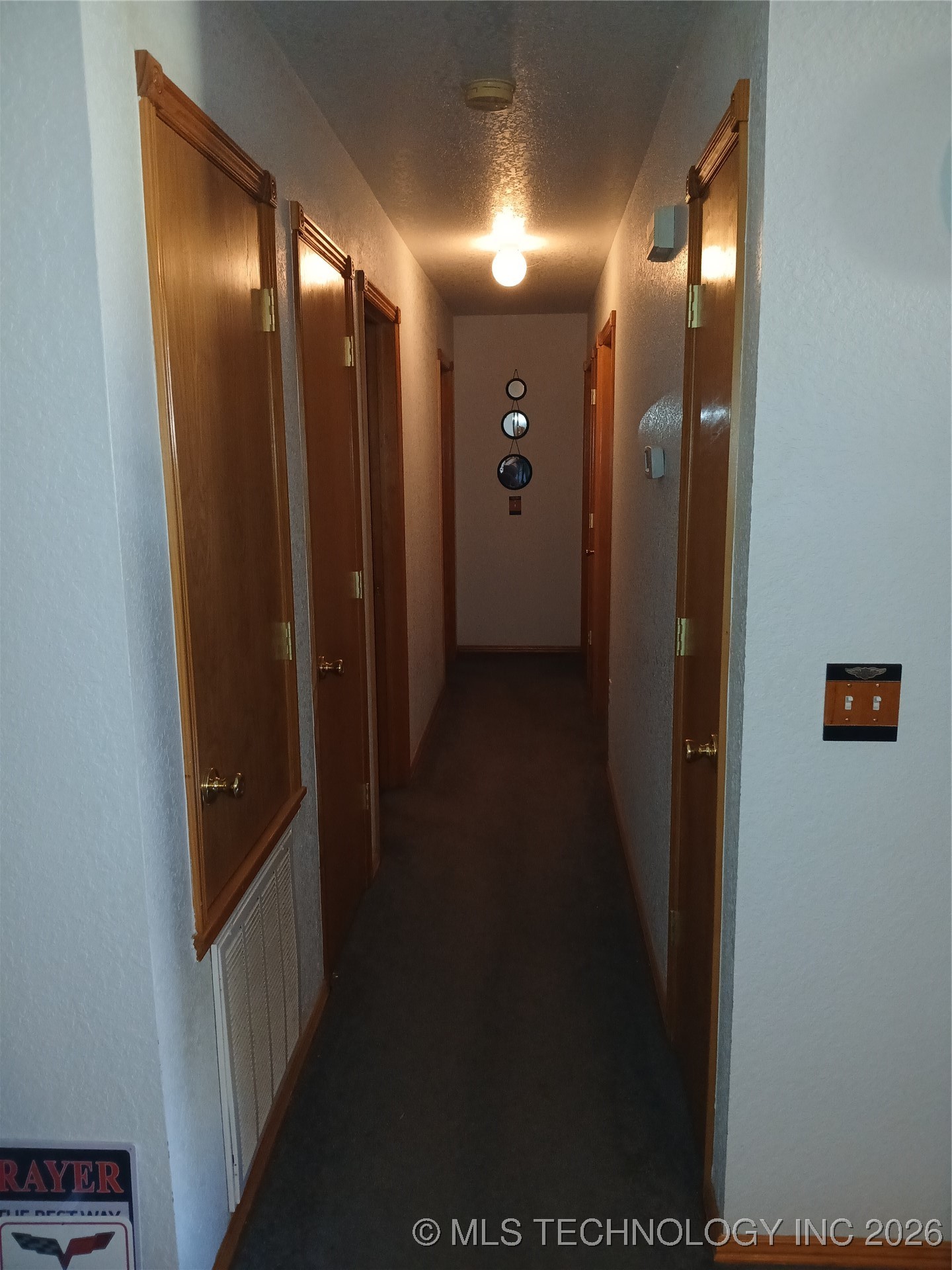 711 E Iowa Street Property Photo 13