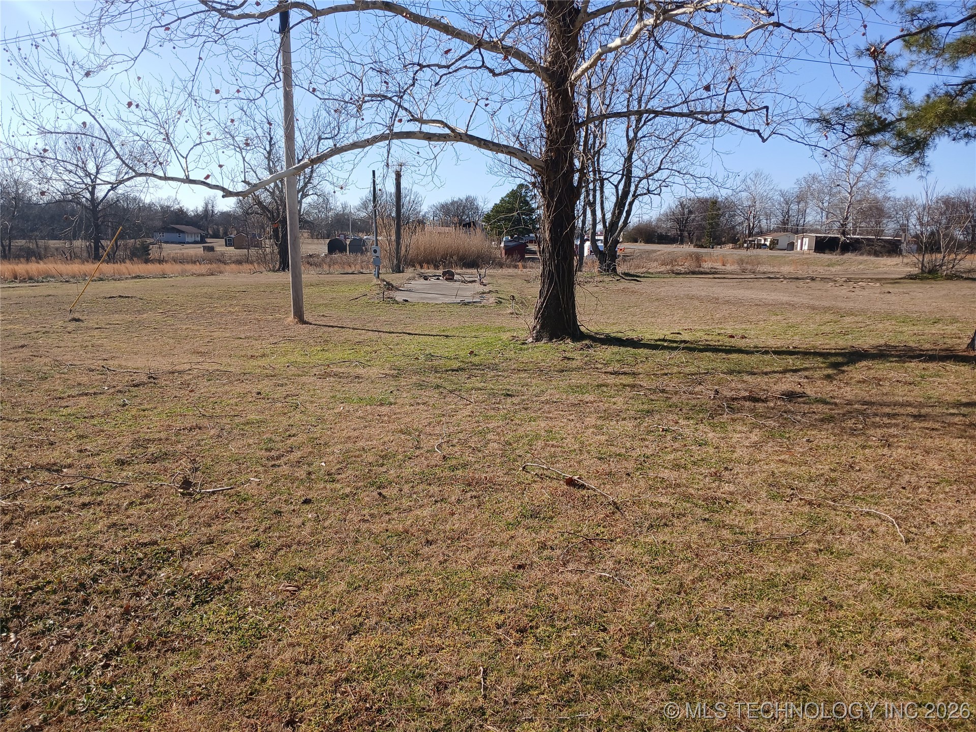 711 E Iowa Street Property Photo 22