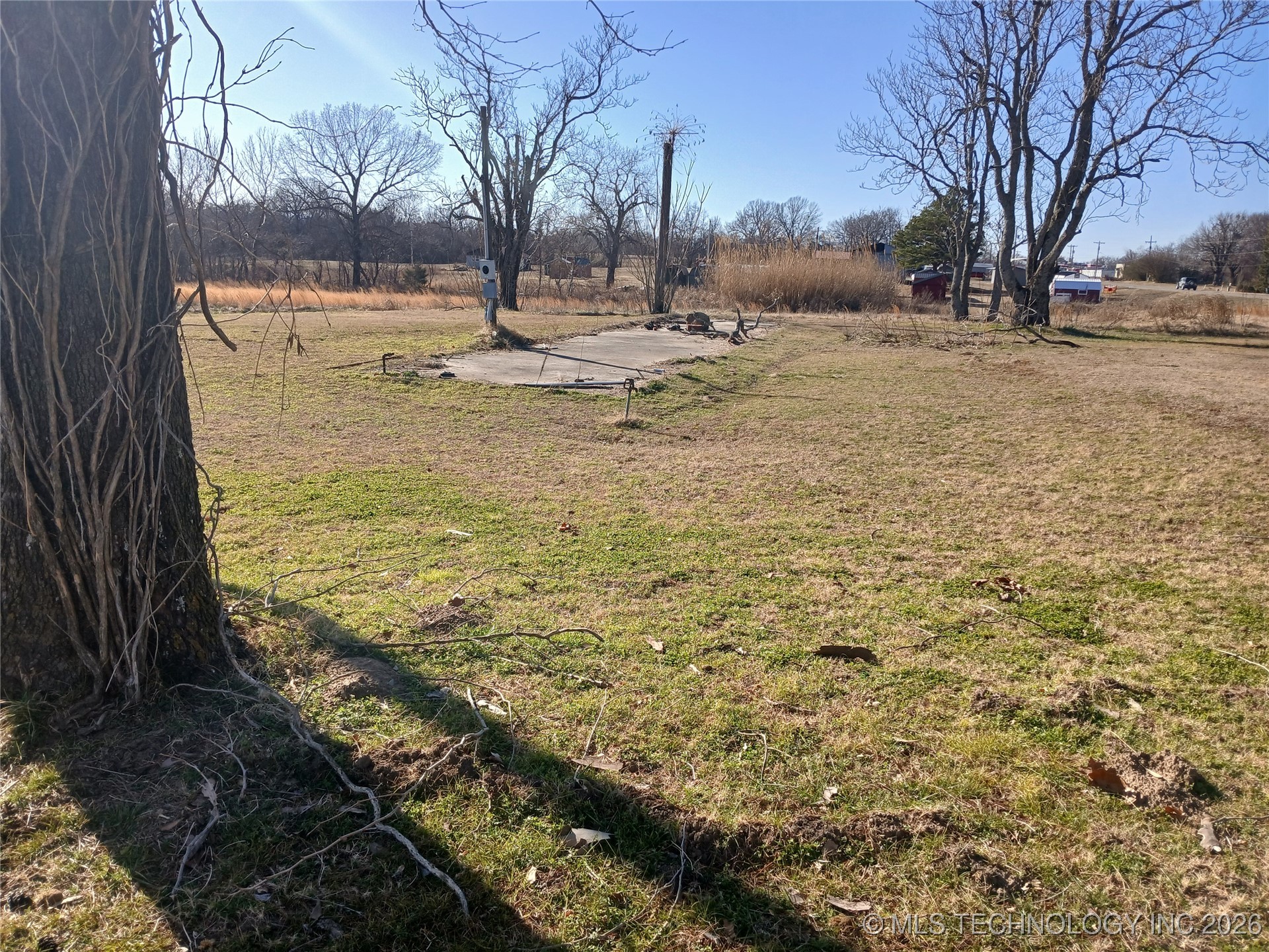 711 E Iowa Street Property Photo 23