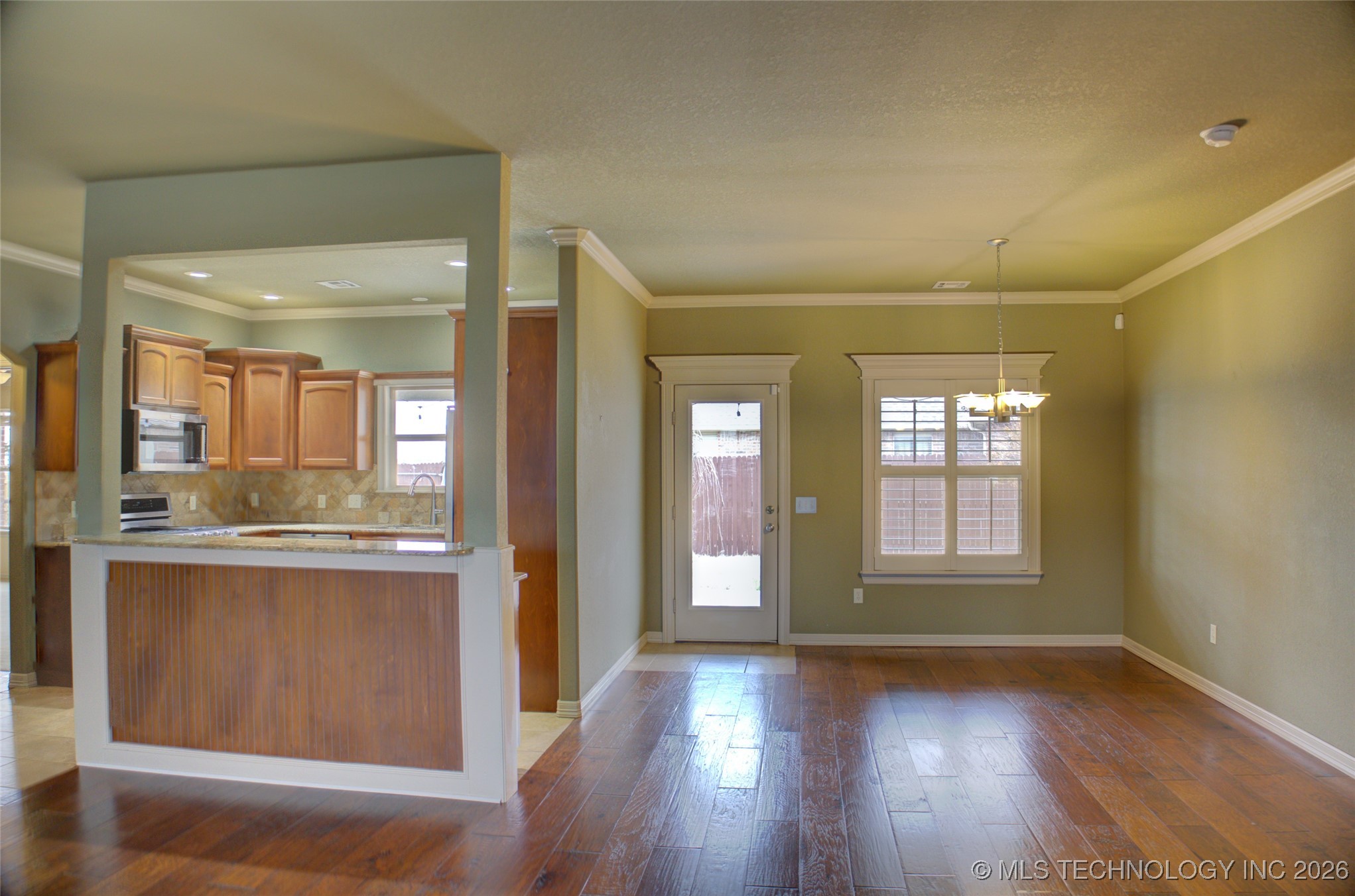 13077 N 124th East Avenue Property Photo 10