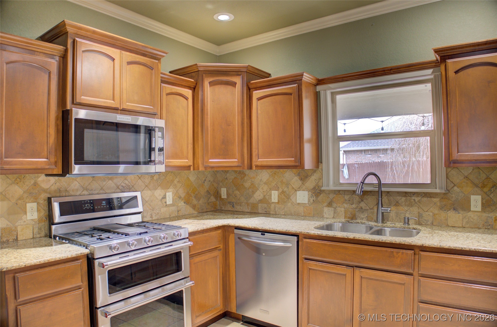 13077 N 124th East Avenue Property Photo 19