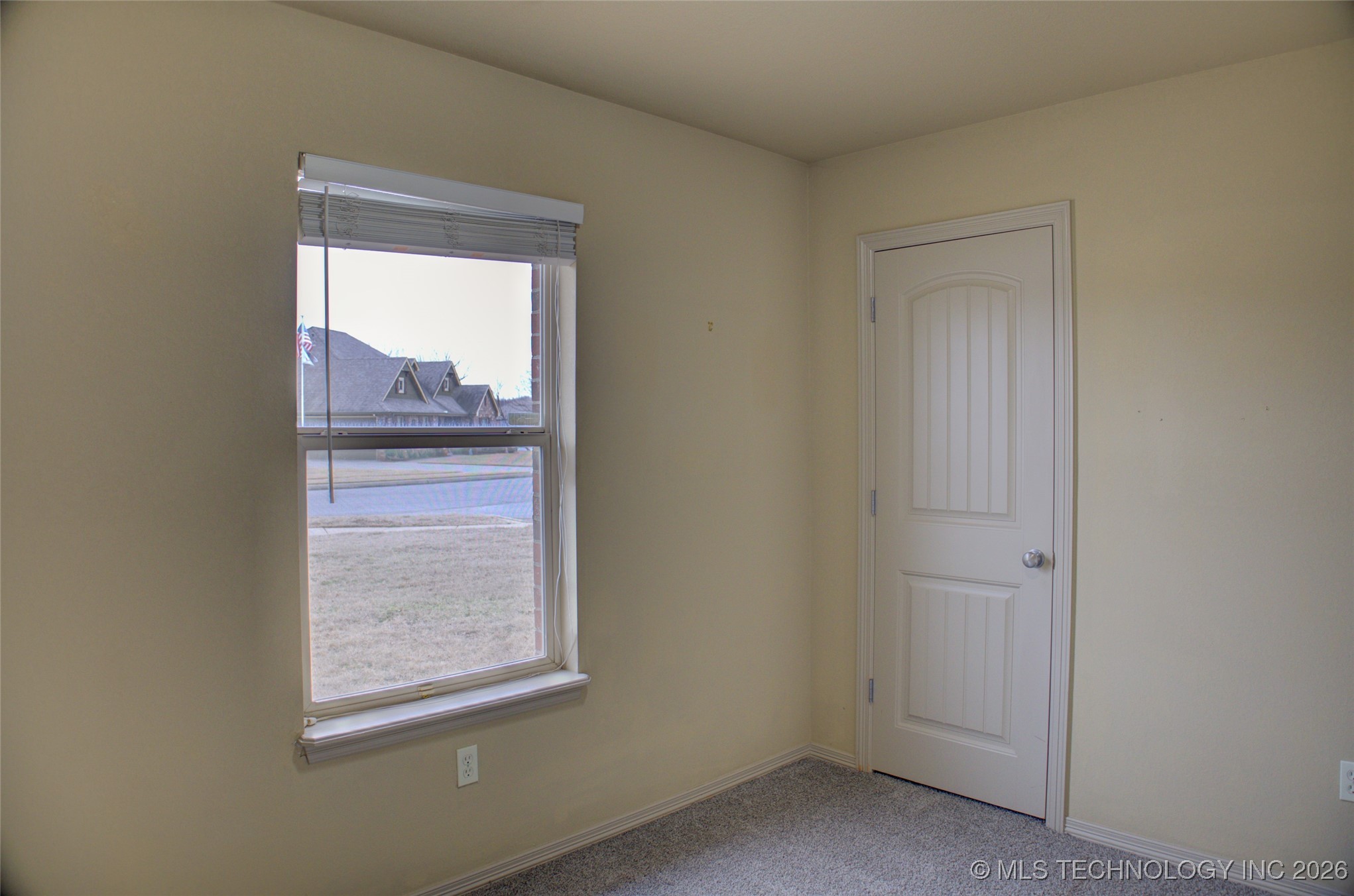 13077 N 124th East Avenue Property Photo 35