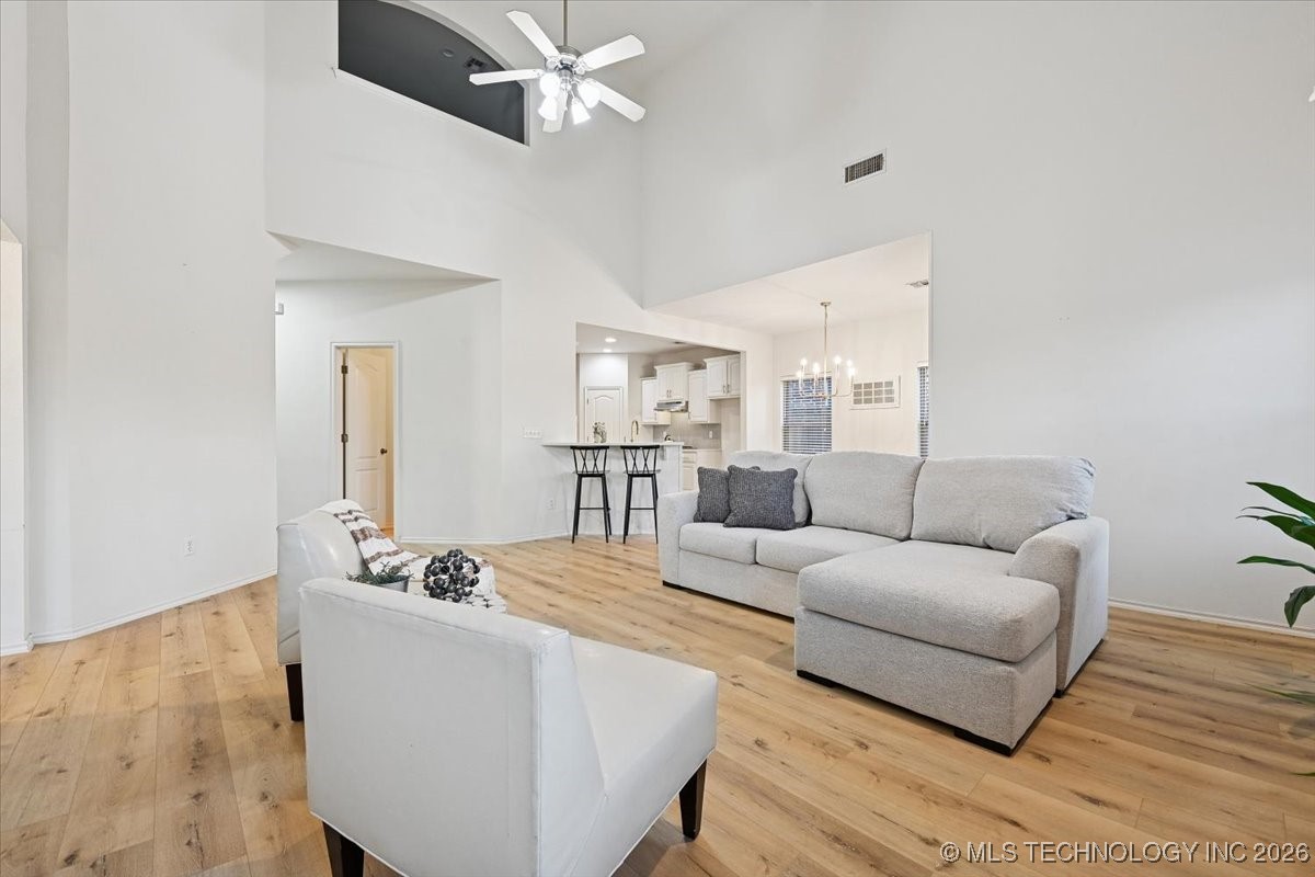 4416 W Indianola Street Property Photo 11