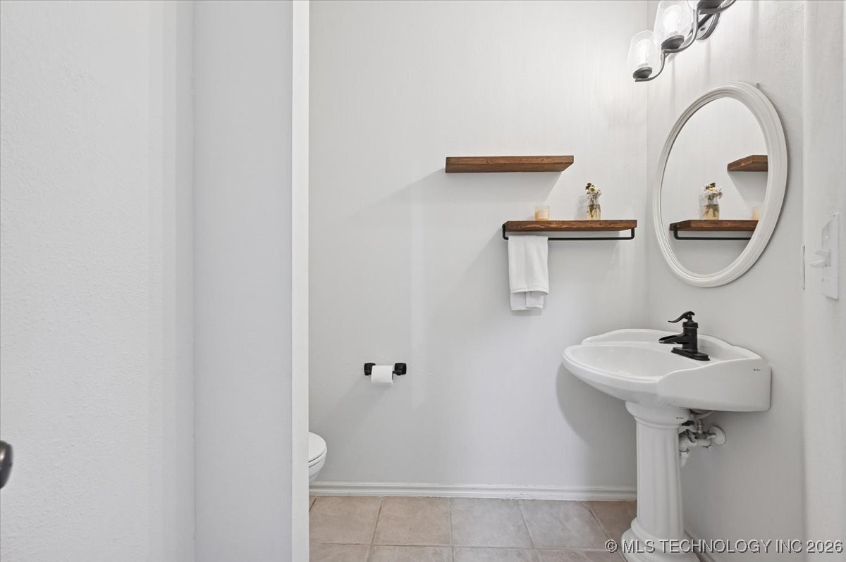 4416 W Indianola Street Property Photo 37