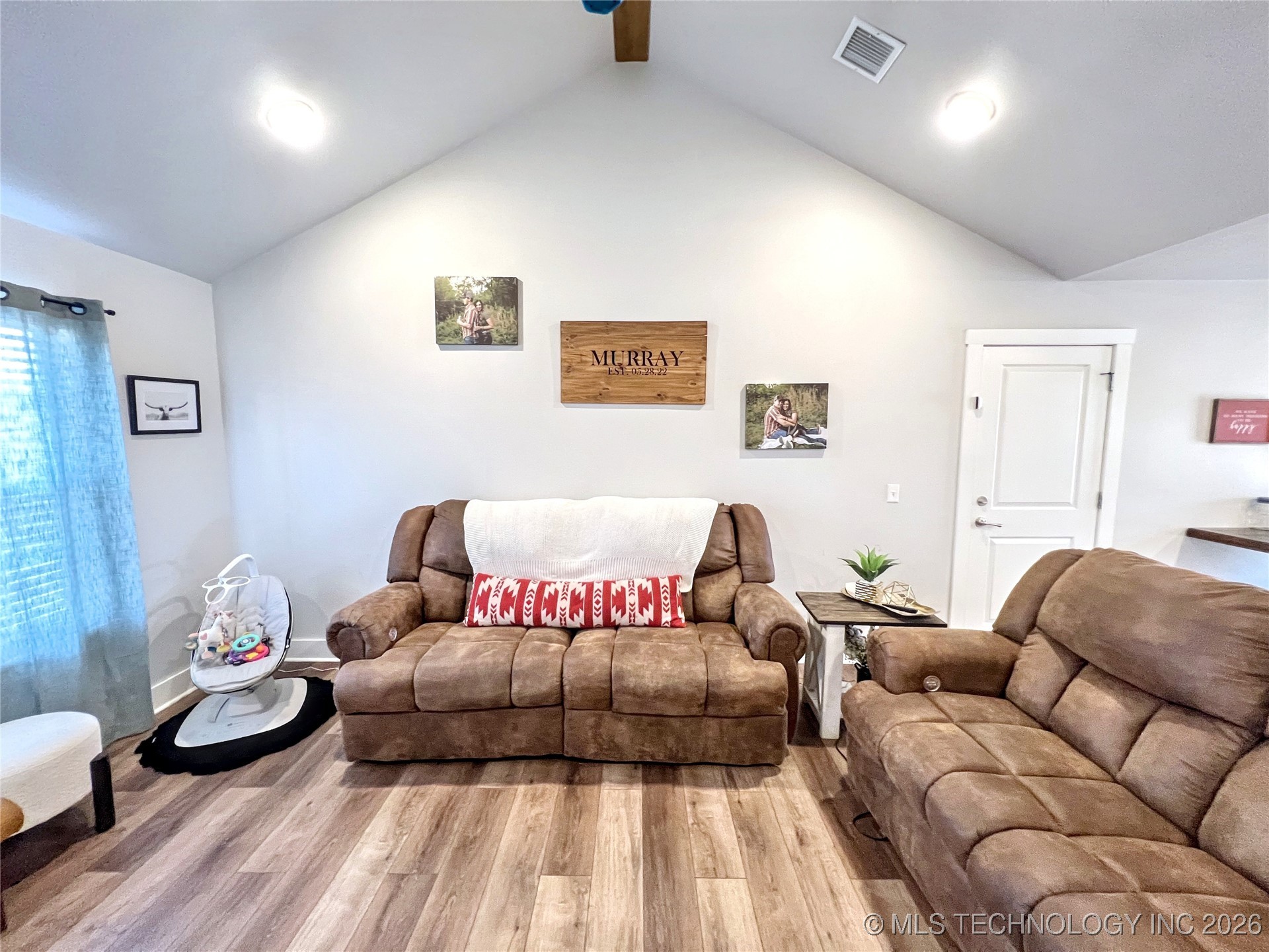 12910 W Hawthorne Lane Property Photo 10