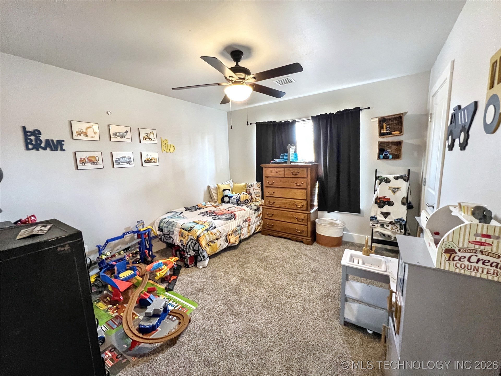 12910 W Hawthorne Lane Property Photo 25