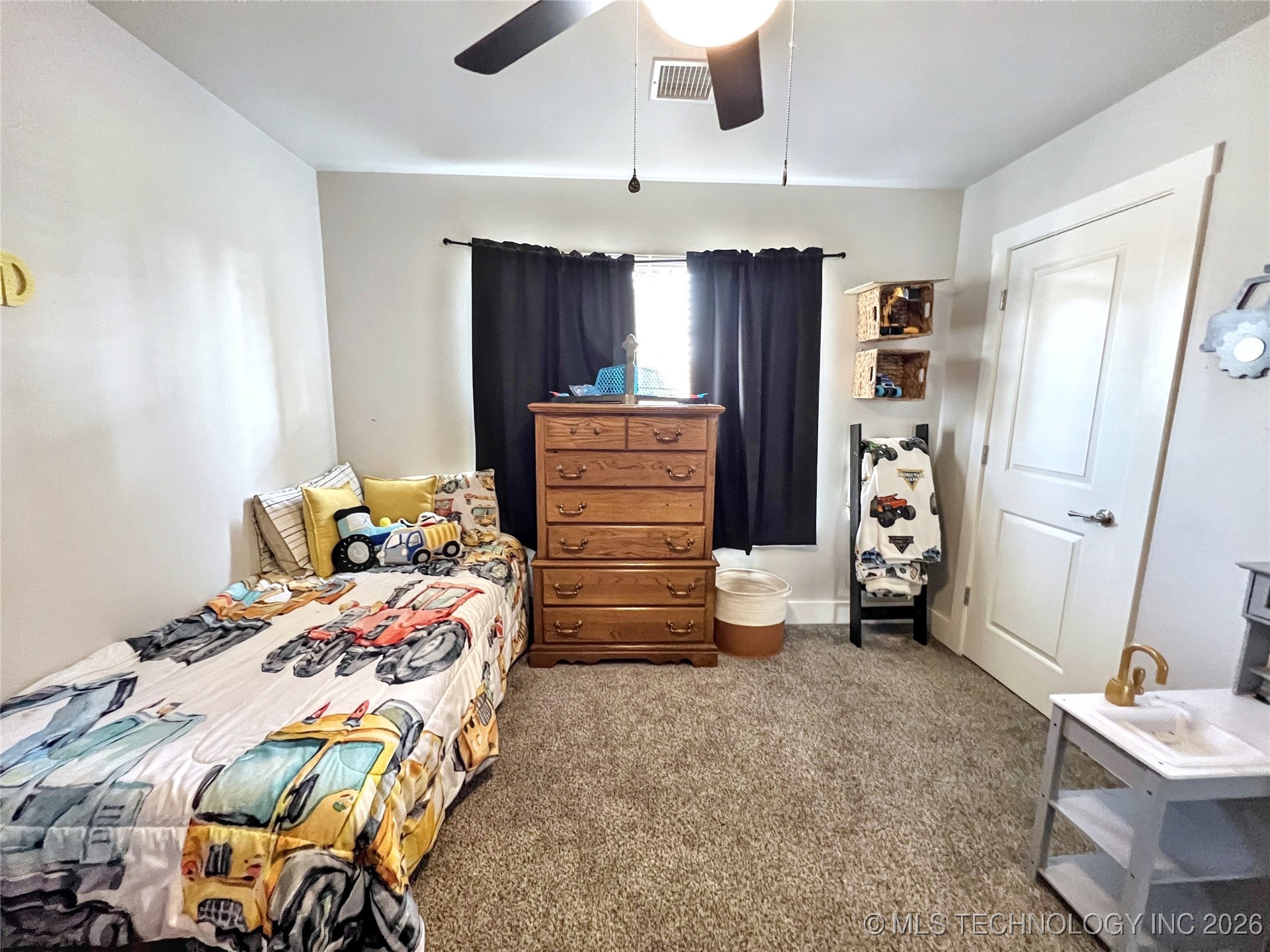 12910 W Hawthorne Lane Property Photo 27