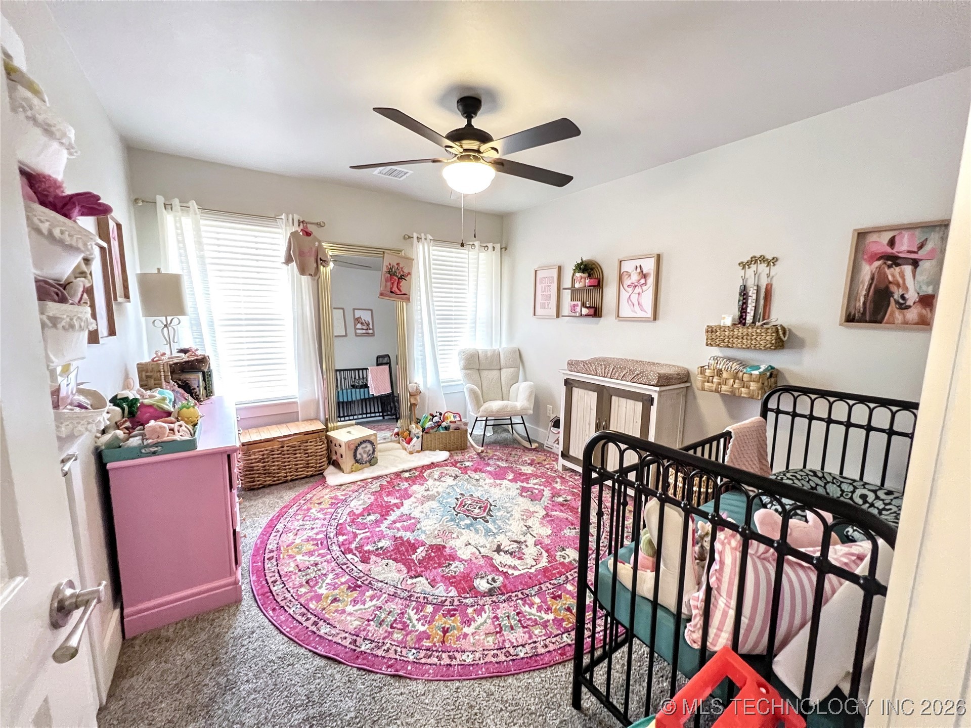 12910 W Hawthorne Lane Property Photo 29