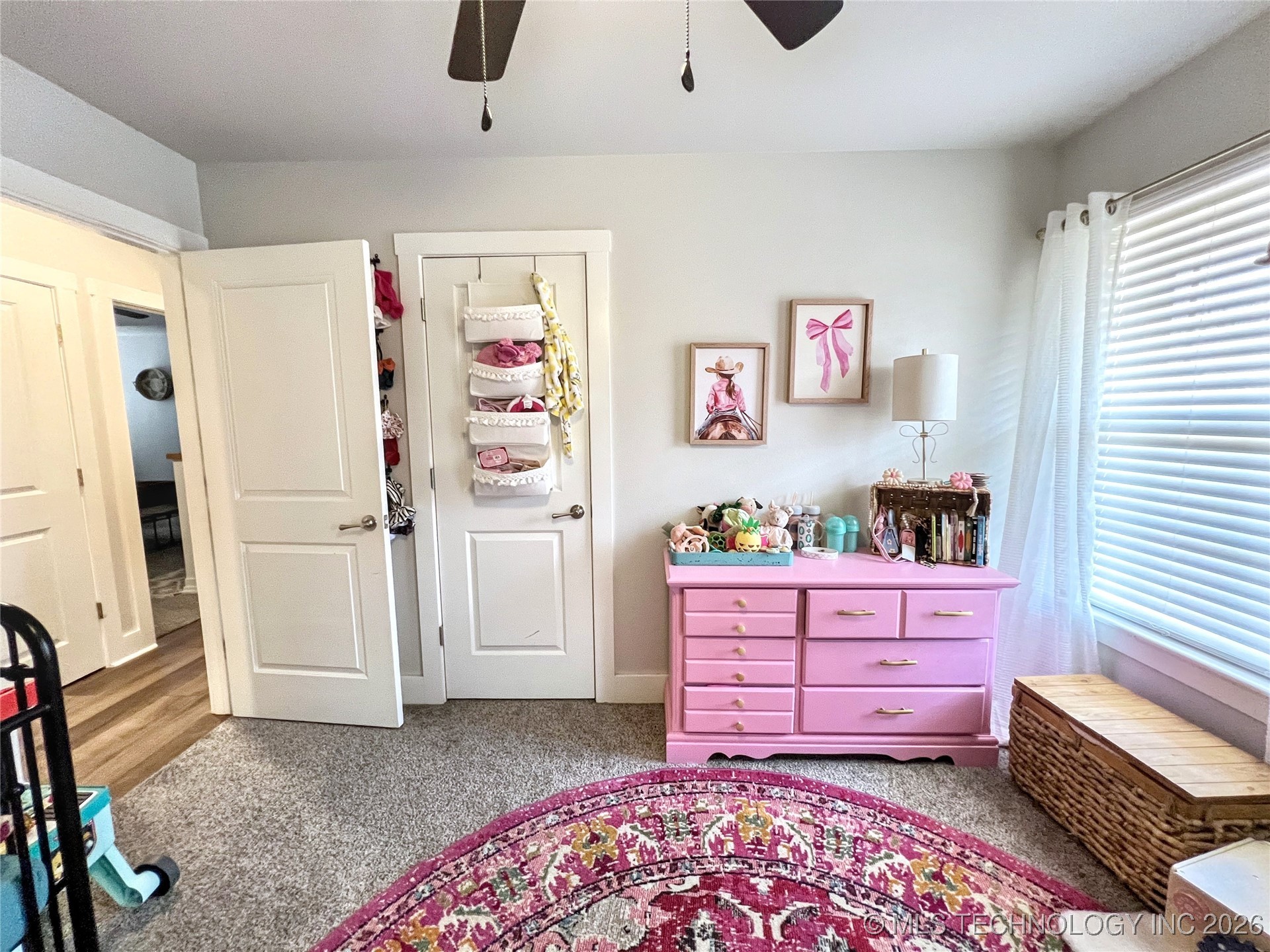 12910 W Hawthorne Lane Property Photo 31