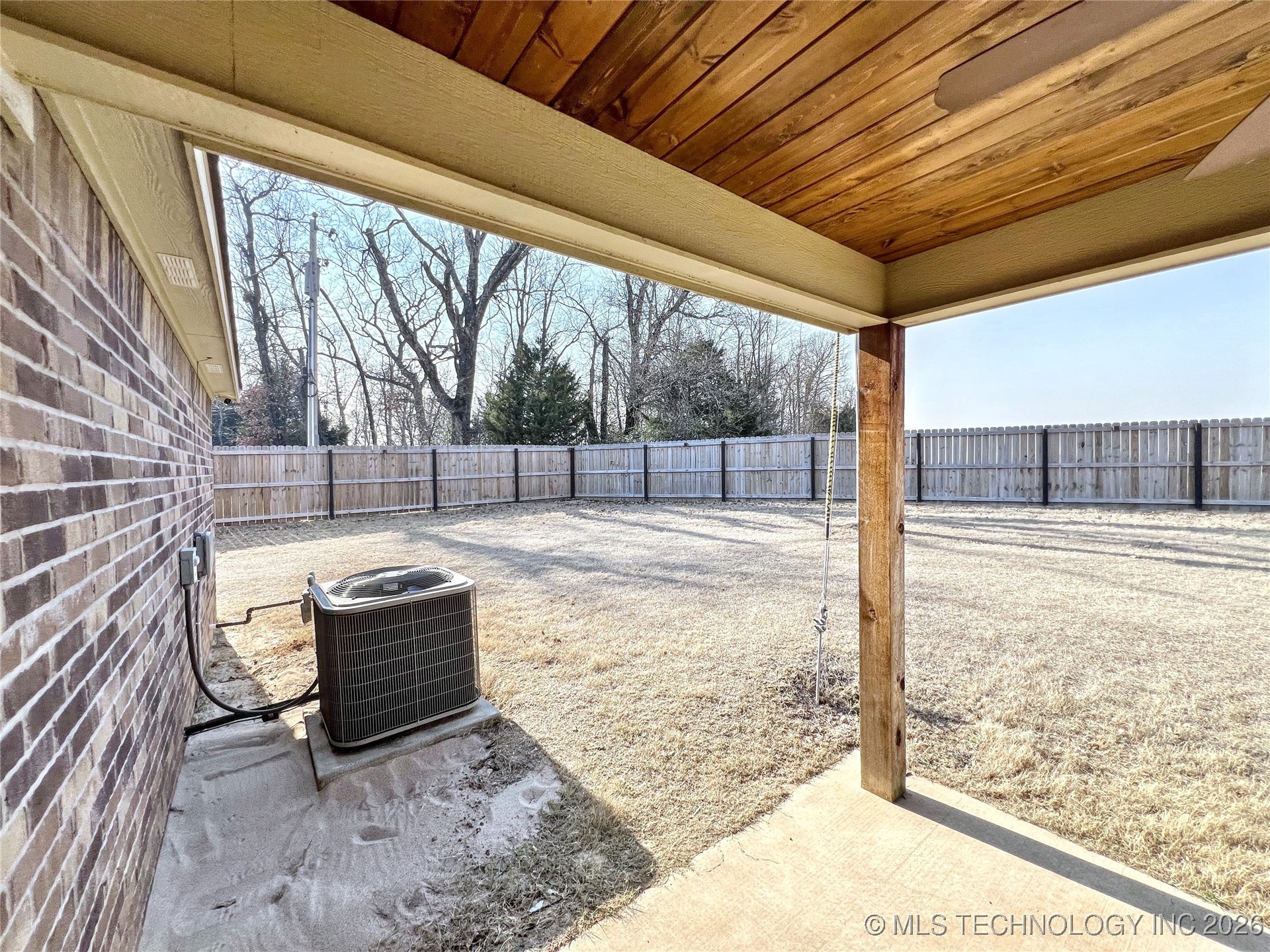 12910 W Hawthorne Lane Property Photo 42