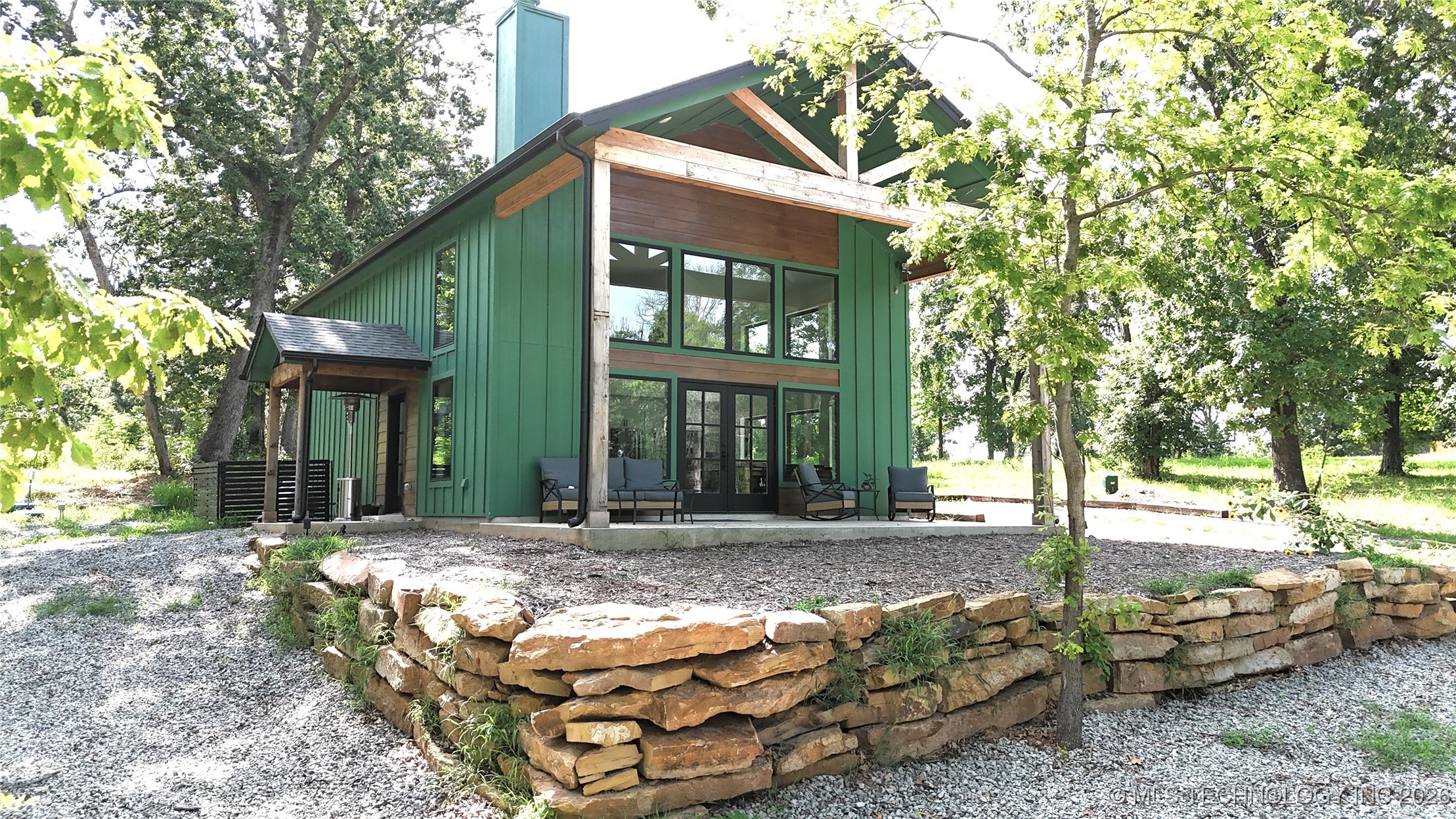 119402 S 4214 Loop Property Photo 1