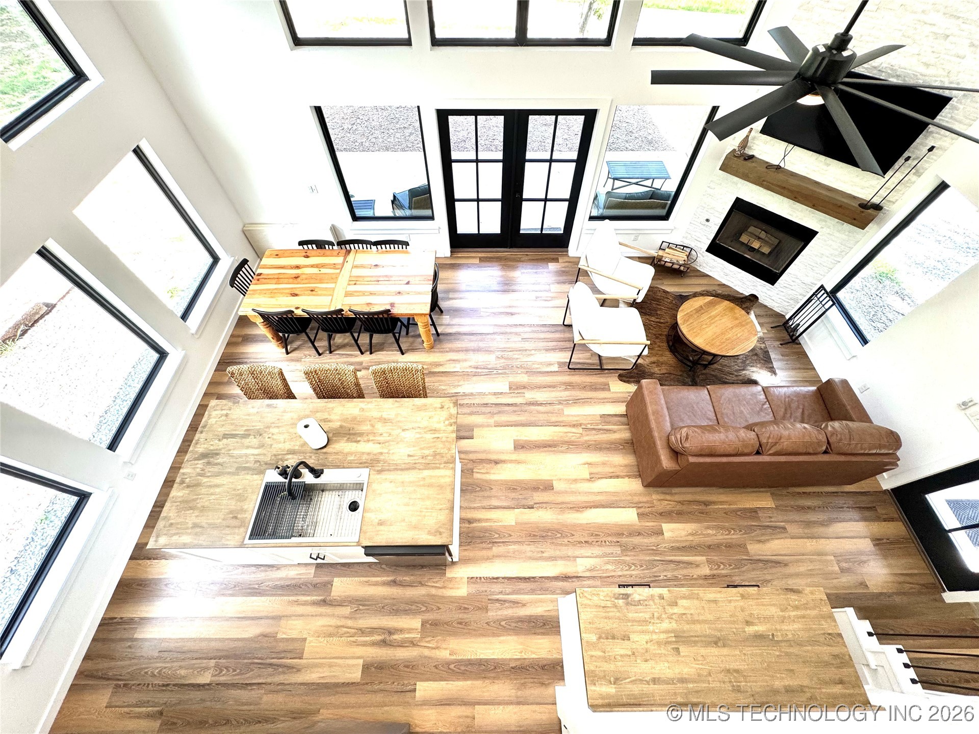 119402 S 4214 Loop Property Photo 7