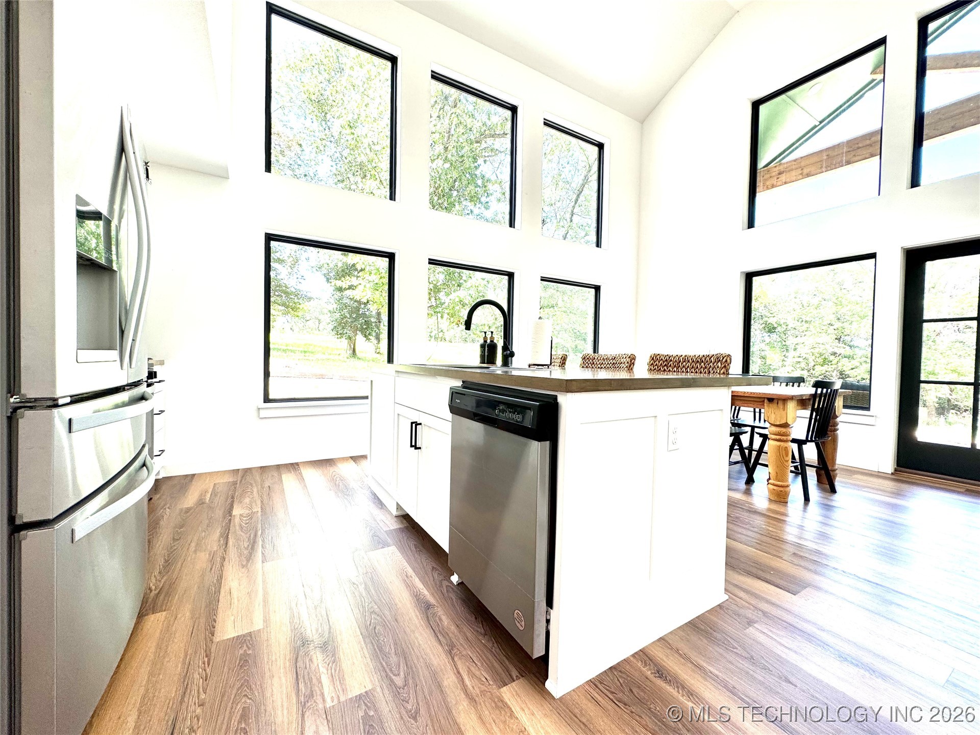 119402 S 4214 Loop Property Photo 18