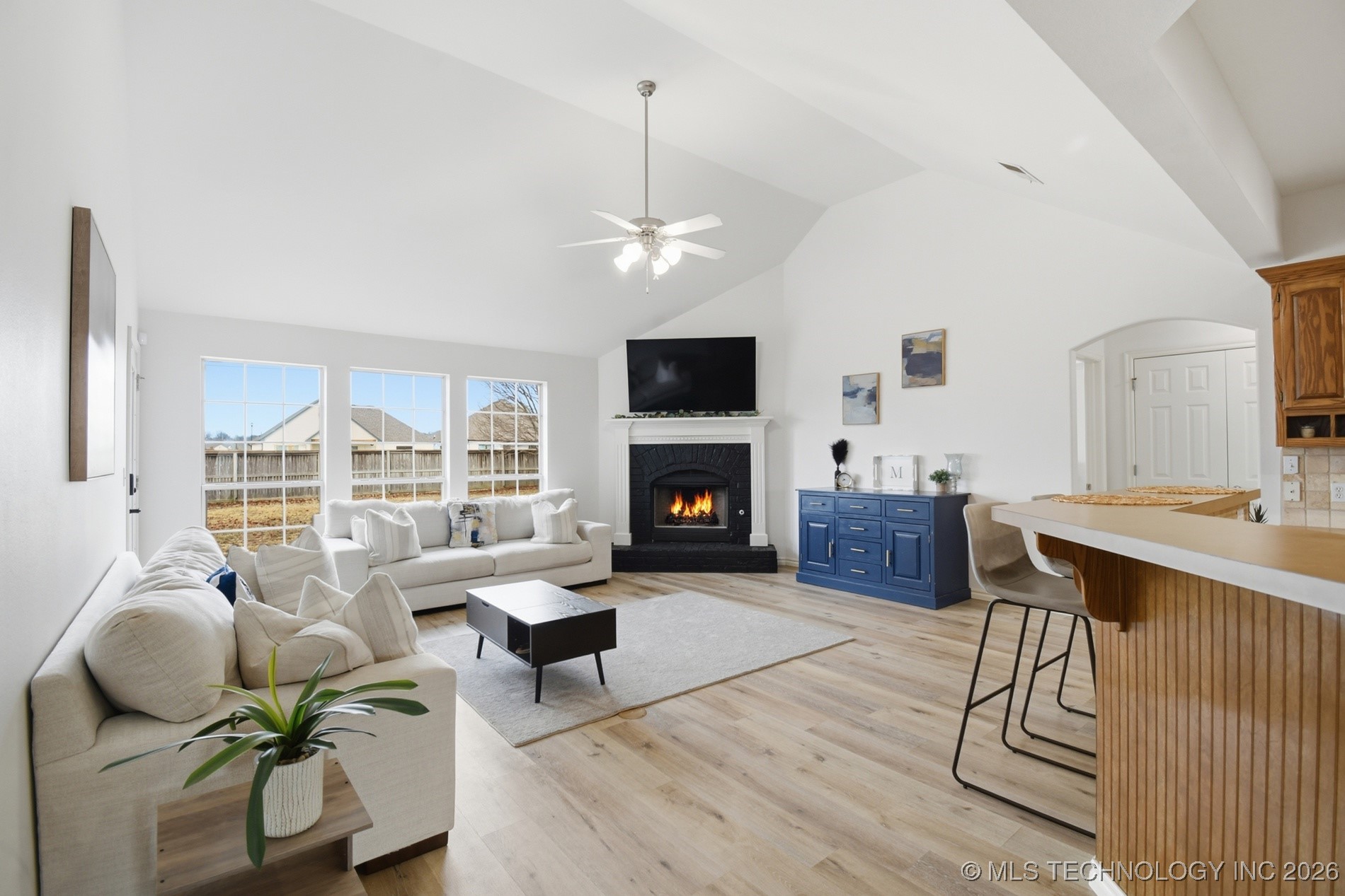 27529 E 112th Street Property Photo 10