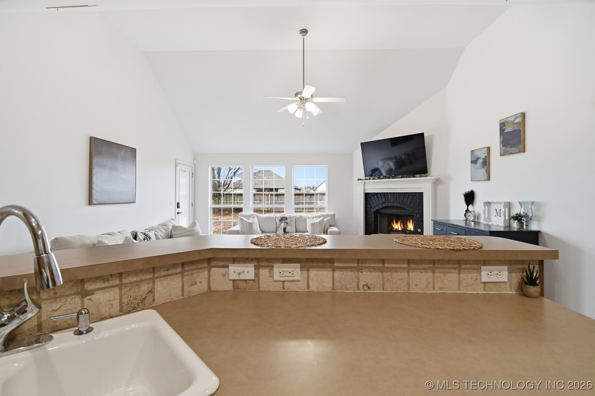 27529 E 112th Street Property Photo 17