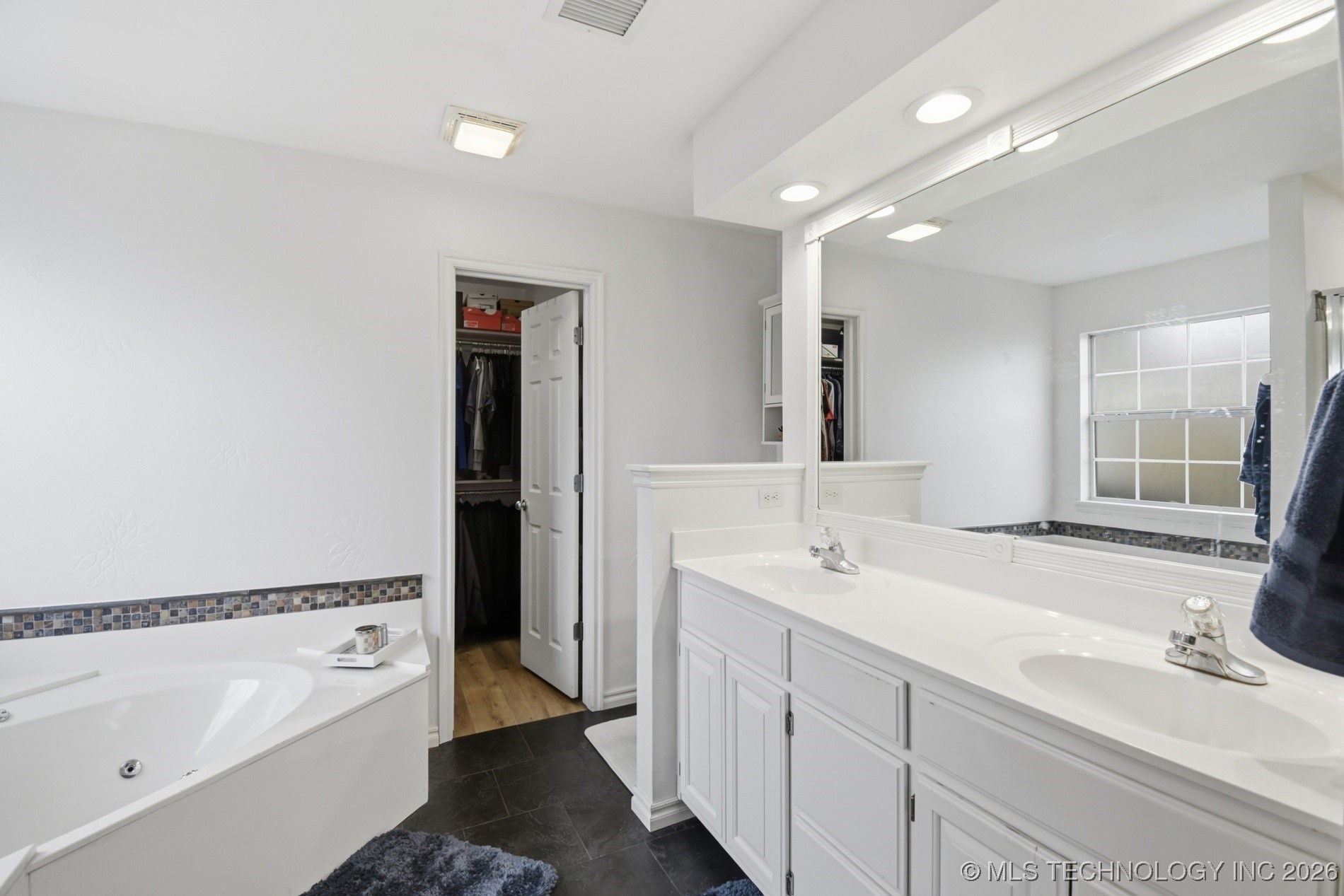 27529 E 112th Street Property Photo 25