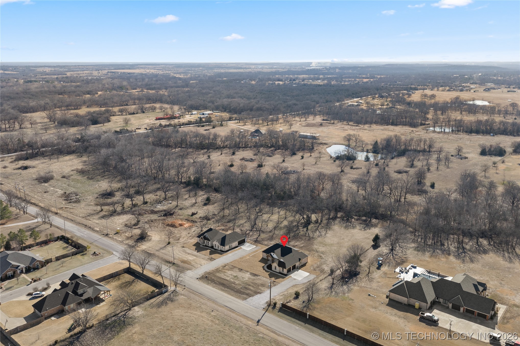 249 Gateway Road Property Photo 39