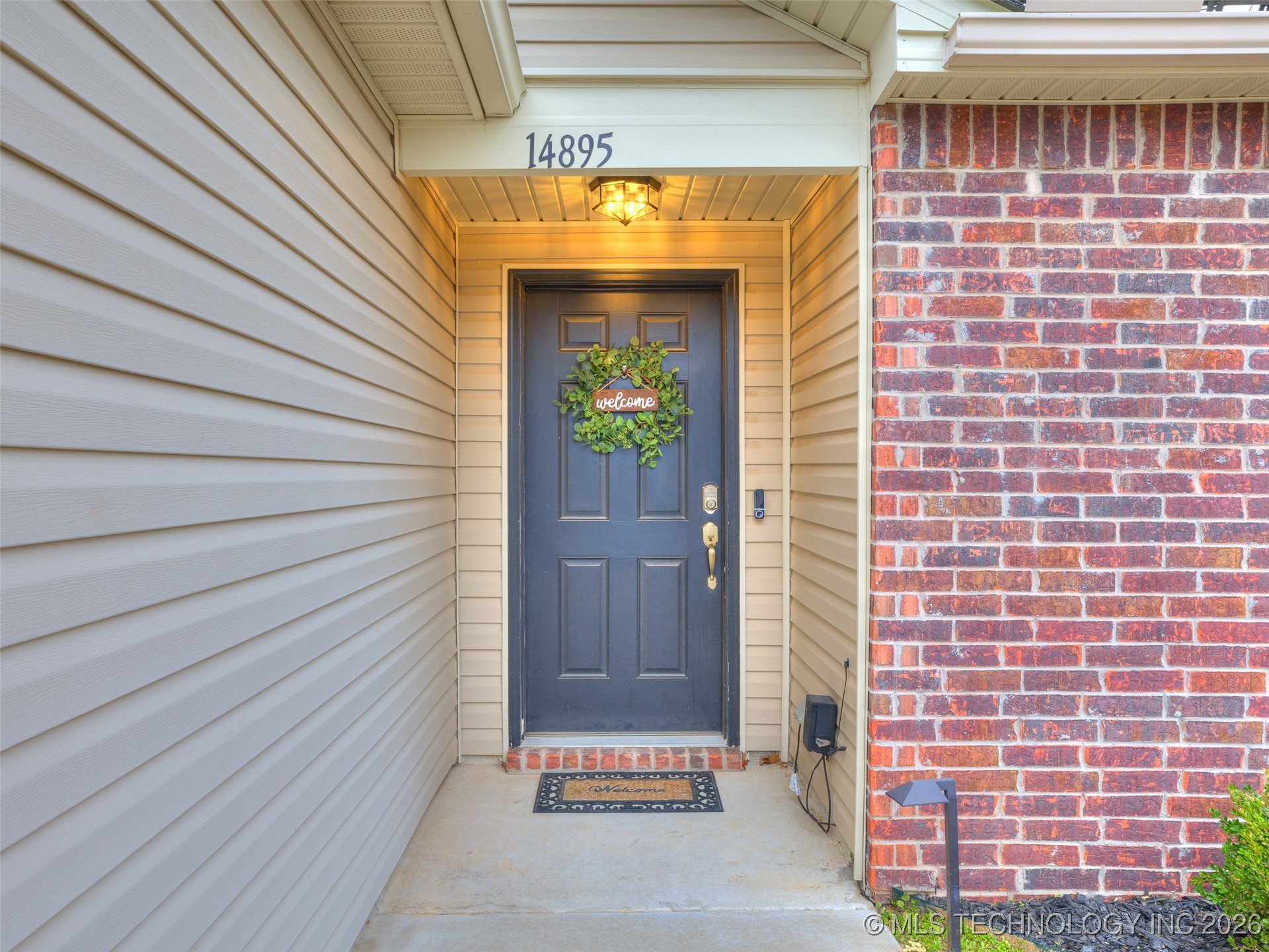 14895 S 274th East Avenue Property Photo 4