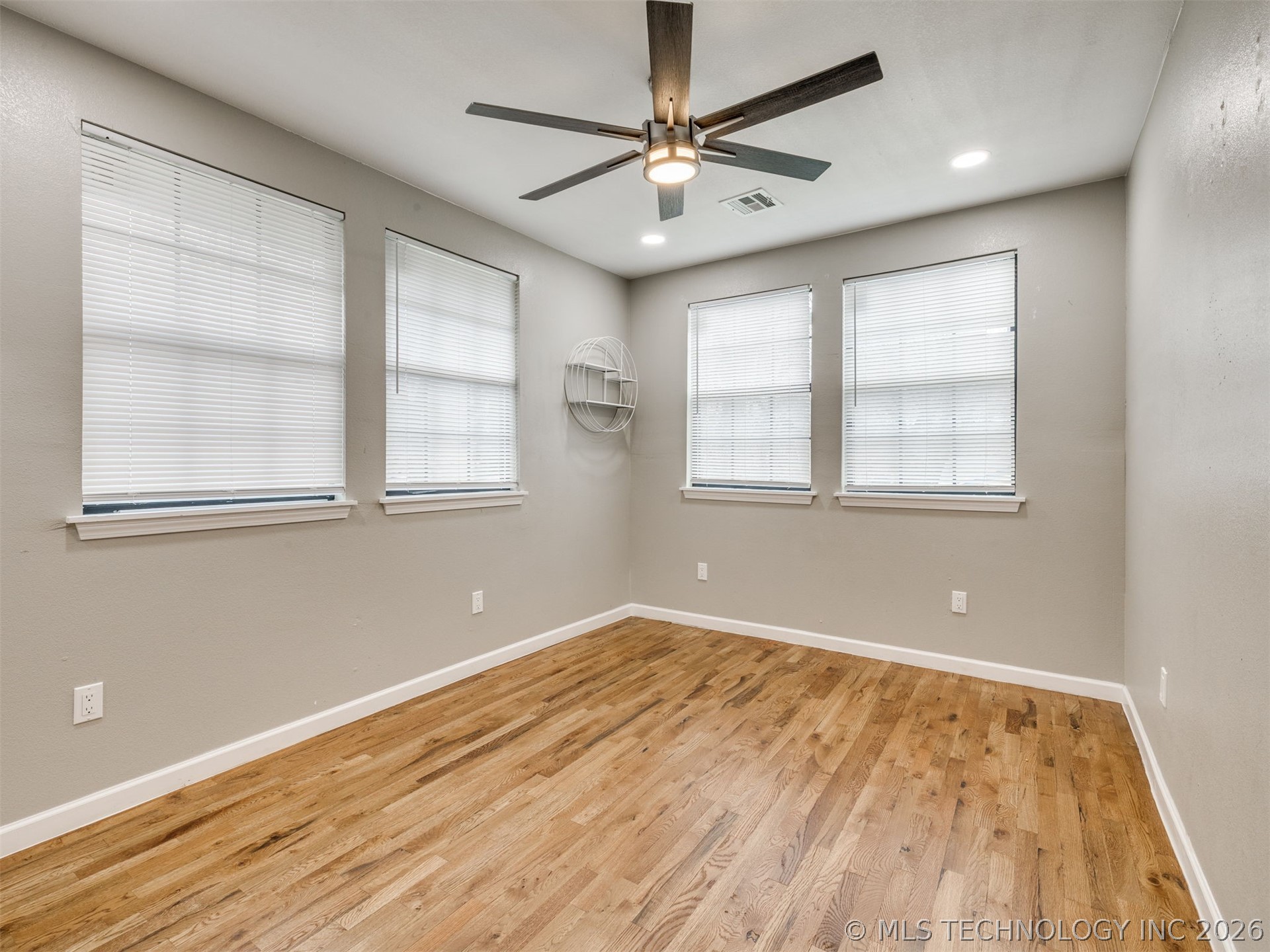 1544 N Main Street Property Photo 21