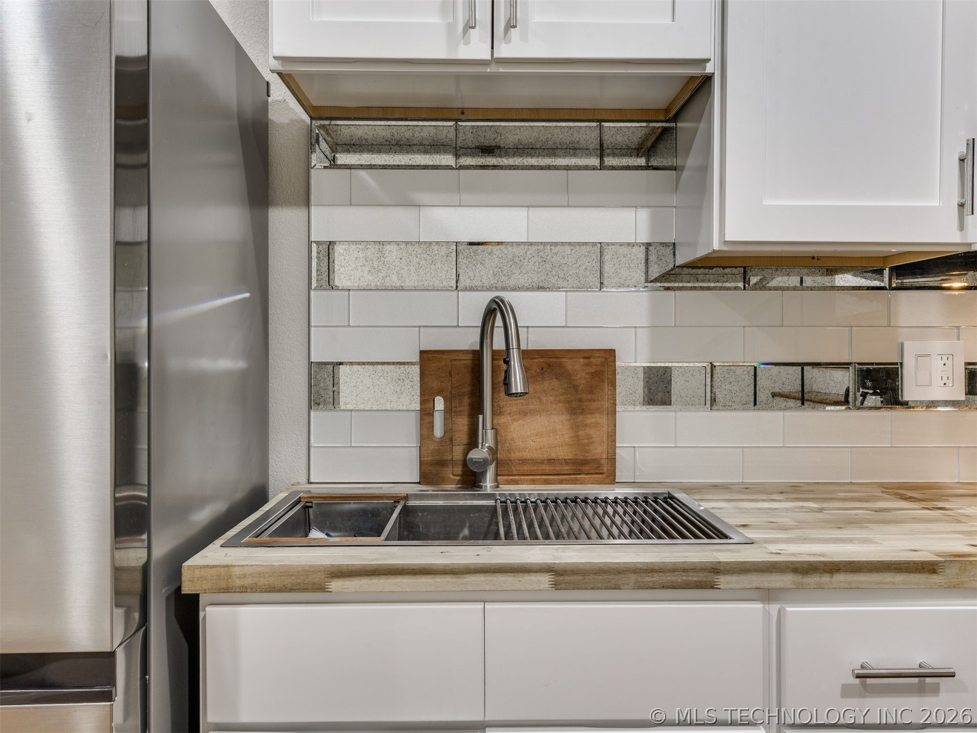 1544 N Main Street Property Photo 28