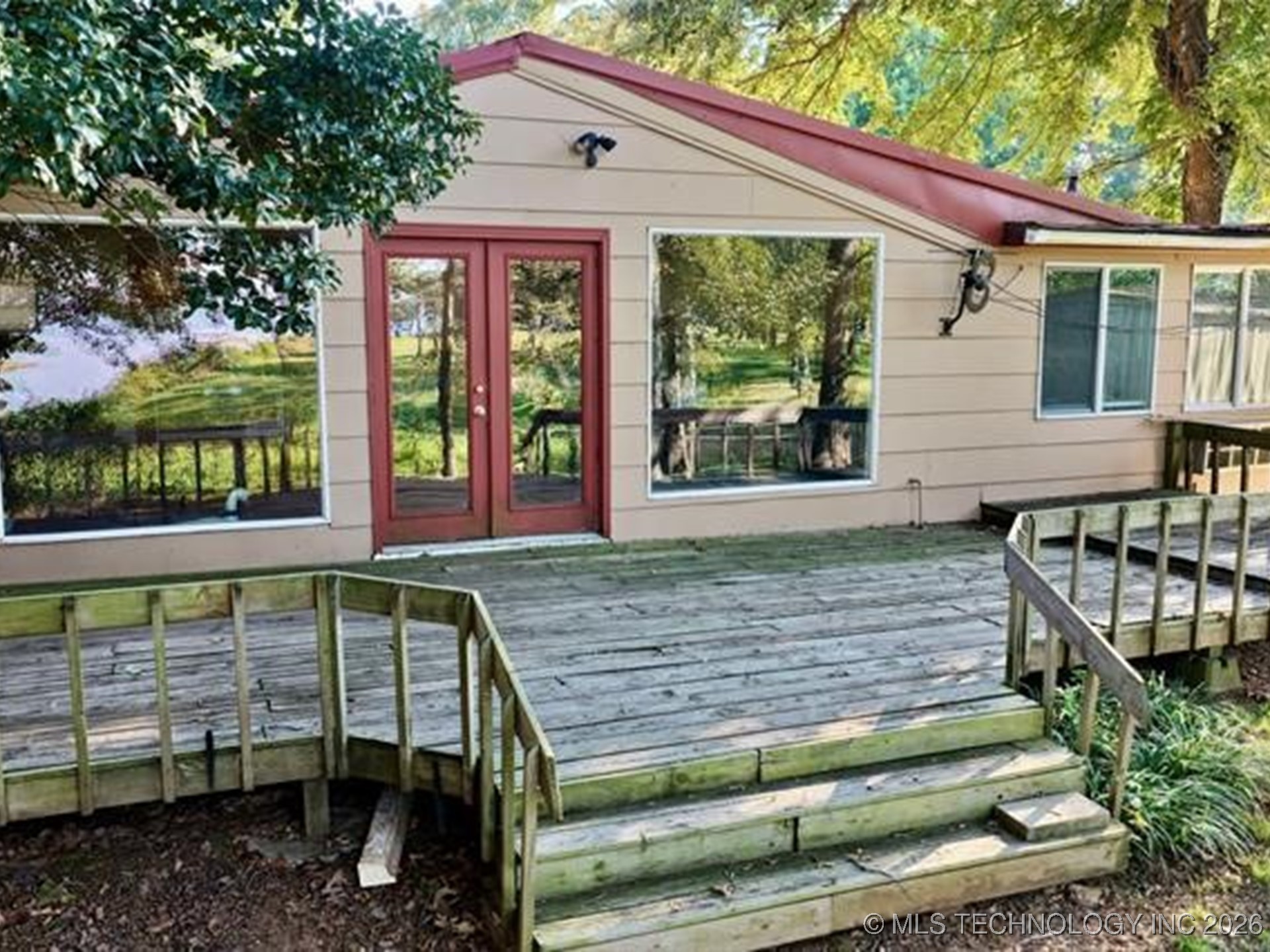 415461 E 1094 Property Photo 27