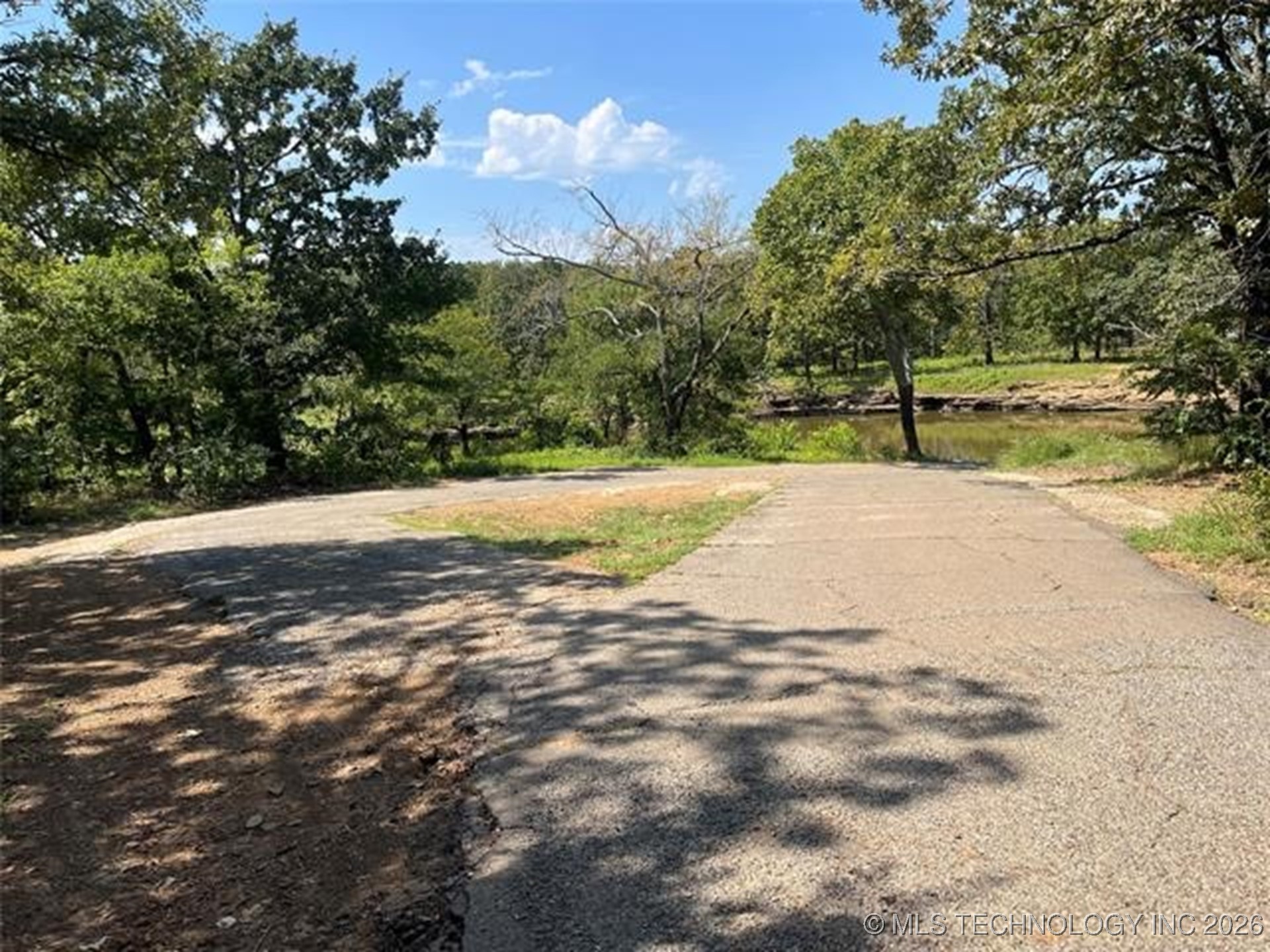 415461 E 1094 Property Photo 41