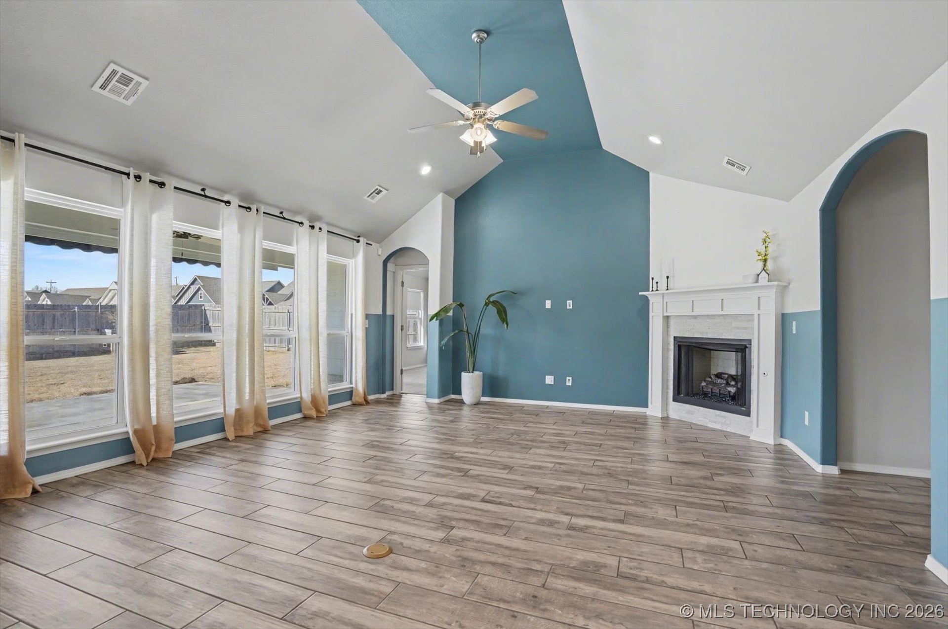 10104 S 233rd East Avenue Property Photo 7