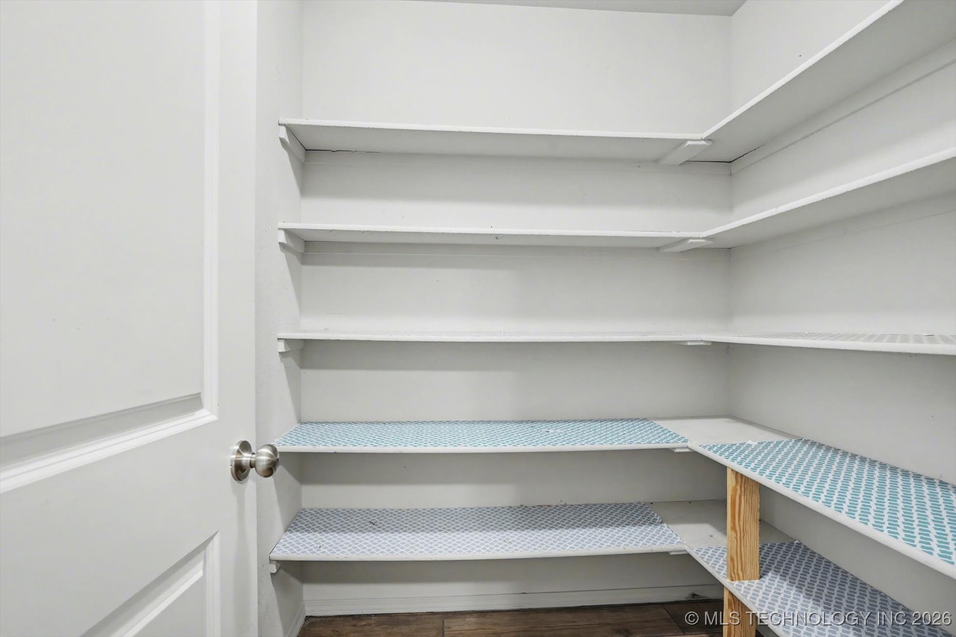 10104 S 233rd East Avenue Property Photo 18