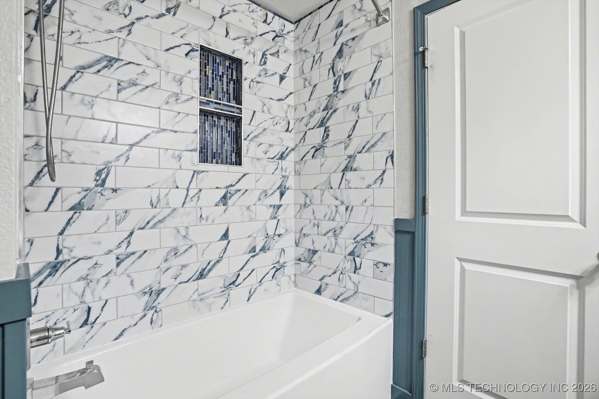 10104 S 233rd East Avenue Property Photo 31