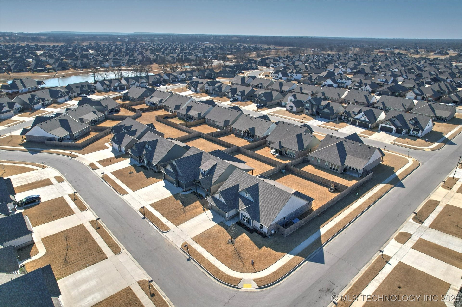 10104 S 233rd East Avenue Property Photo 37