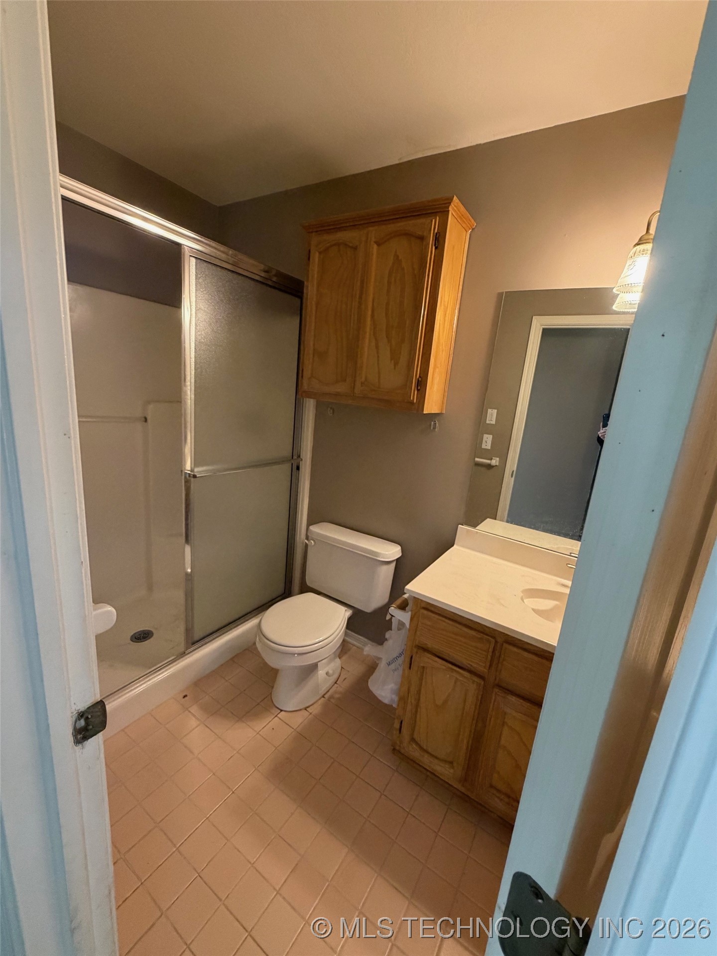 3801 W Hartford Street Property Photo 8