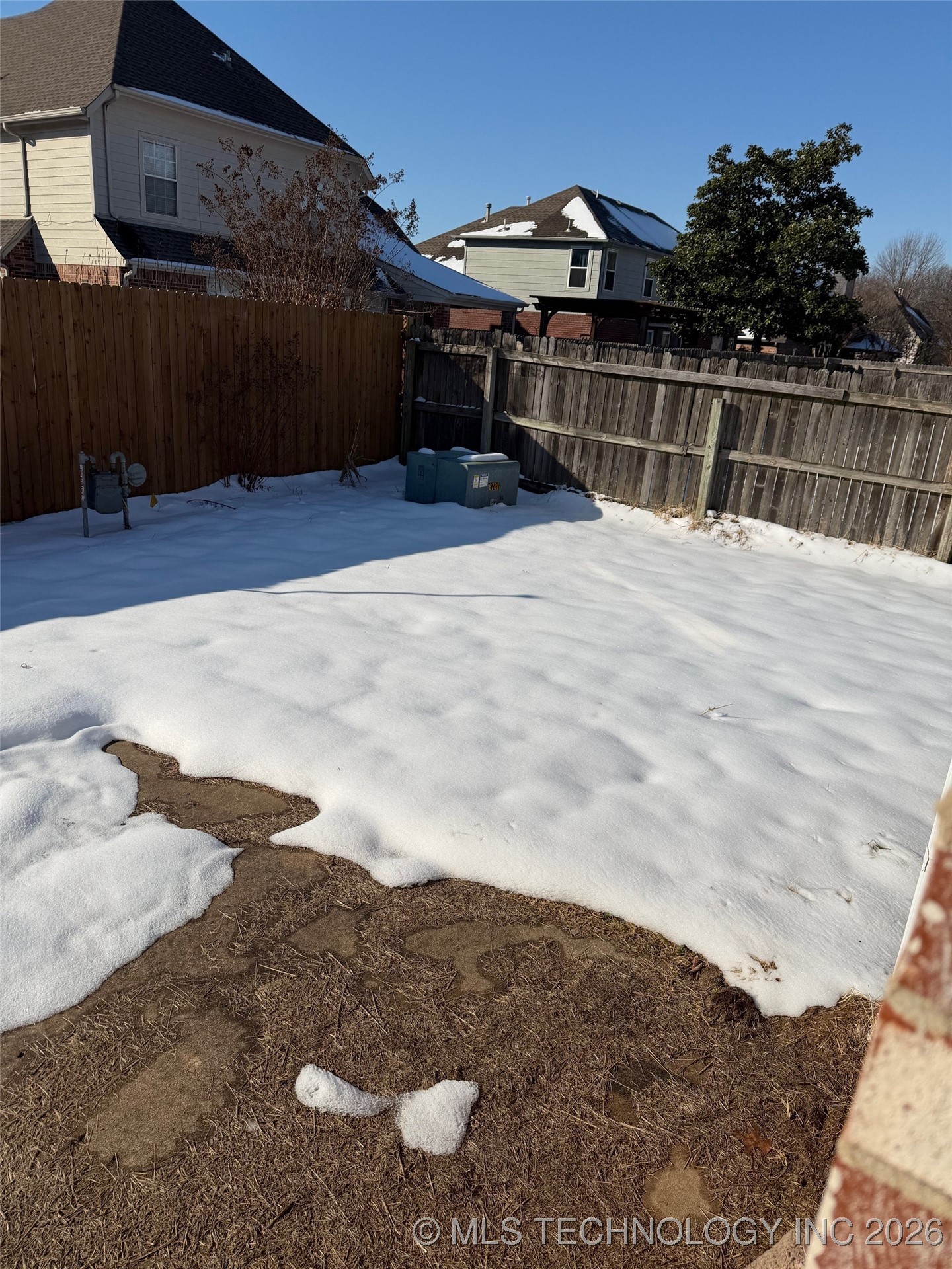 3801 W Hartford Street Property Photo 18