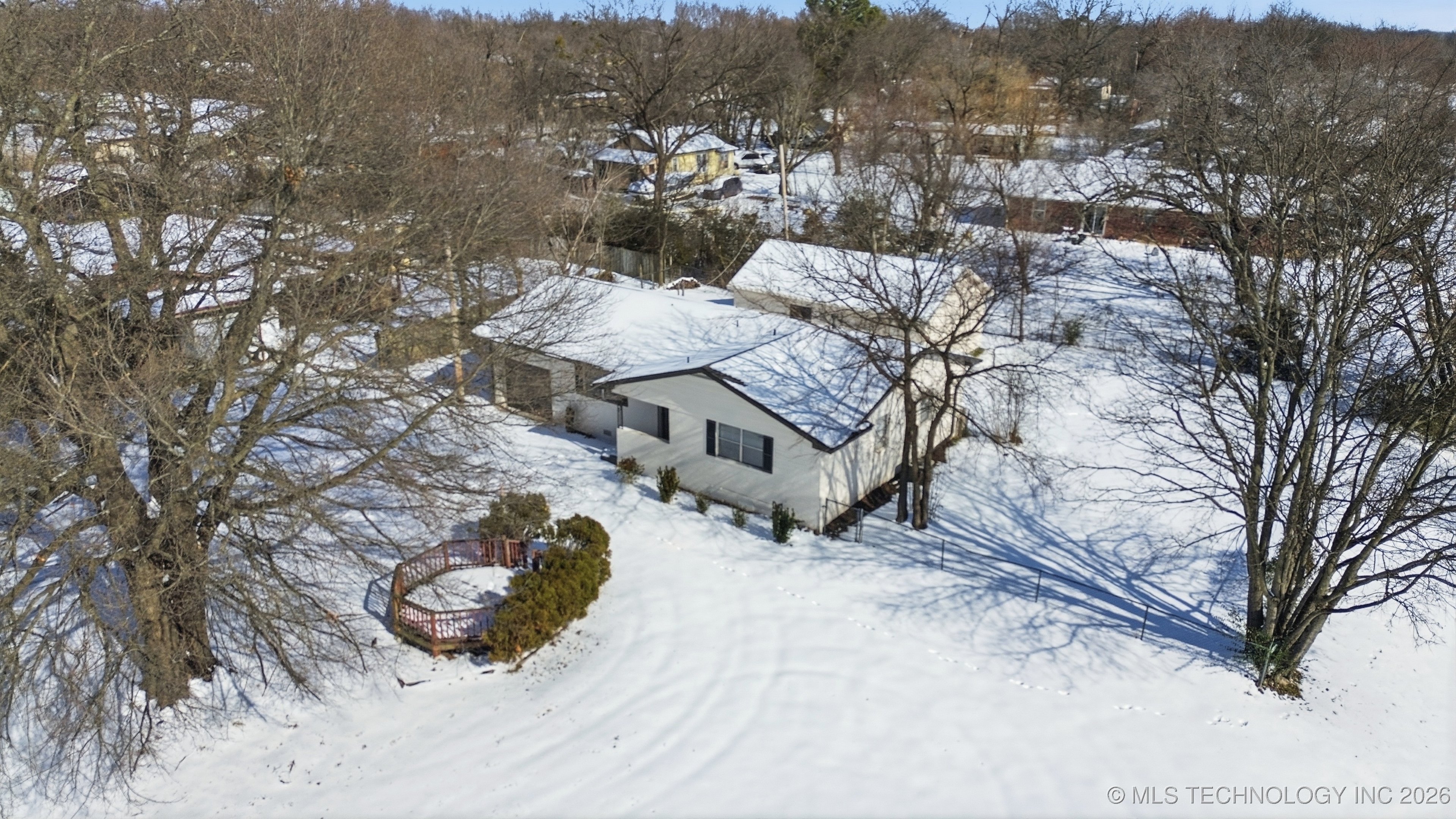 1401 N Taft Avenue Property Photo 4