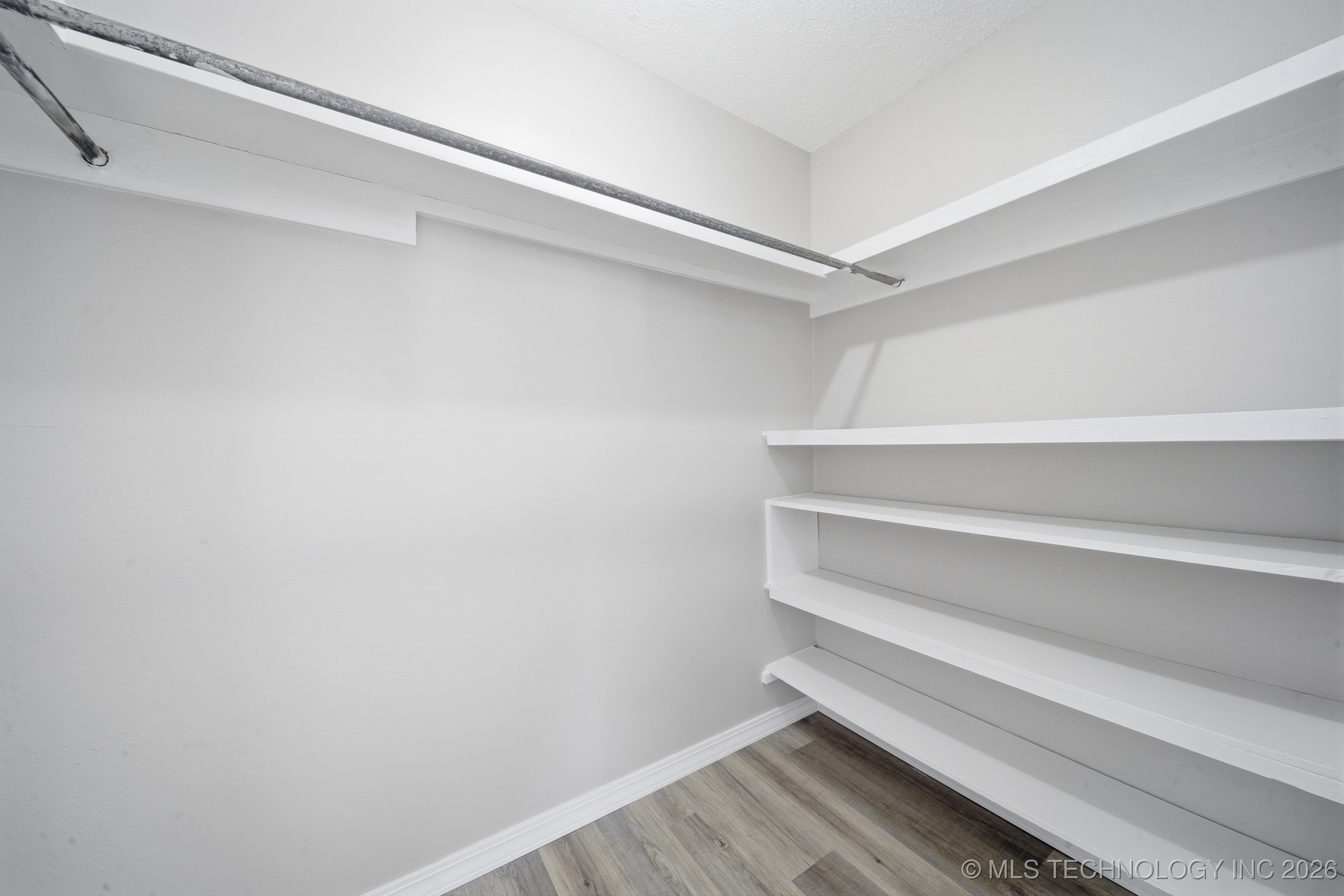 1401 N Taft Avenue Property Photo 20