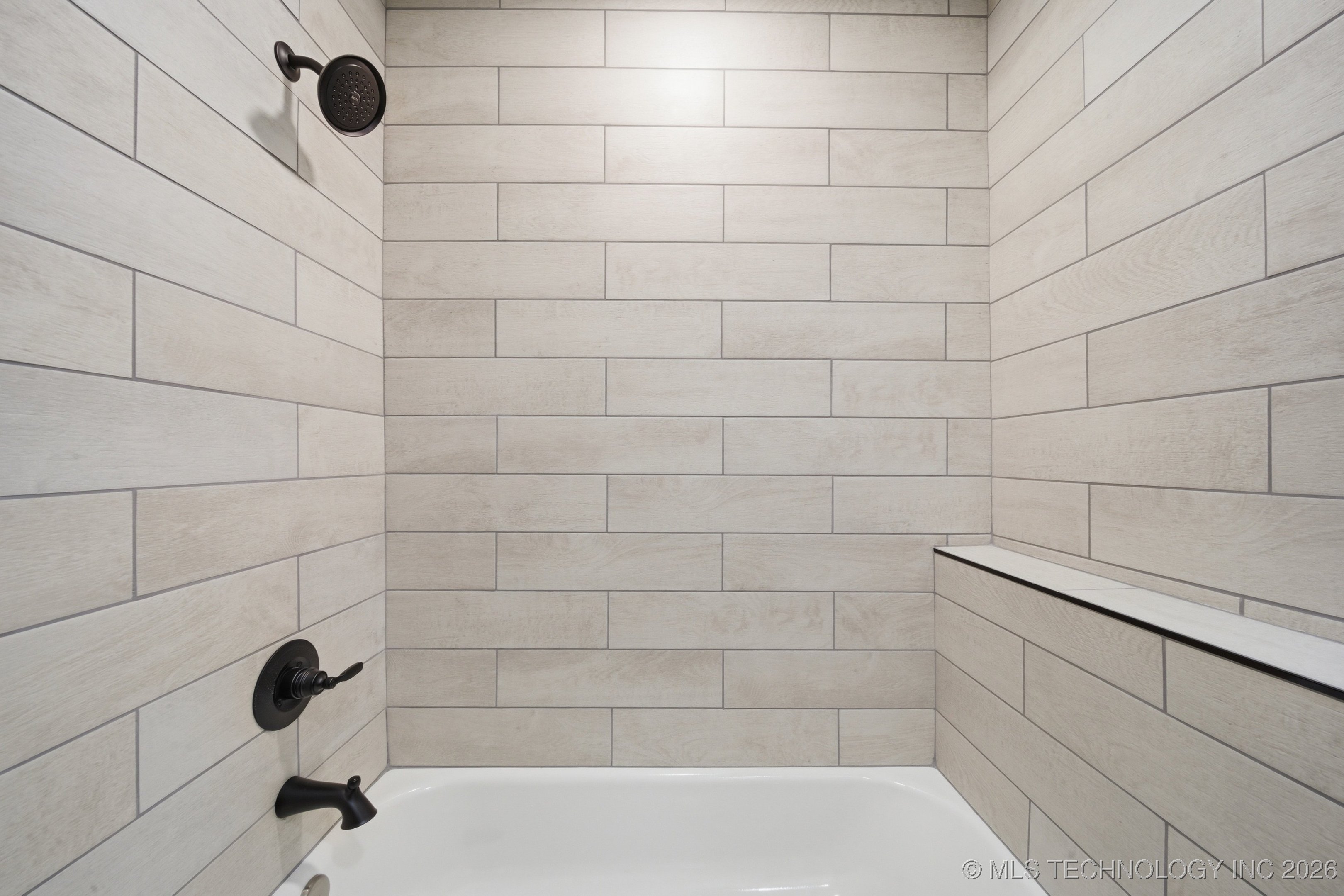 1401 N Taft Avenue Property Photo 24