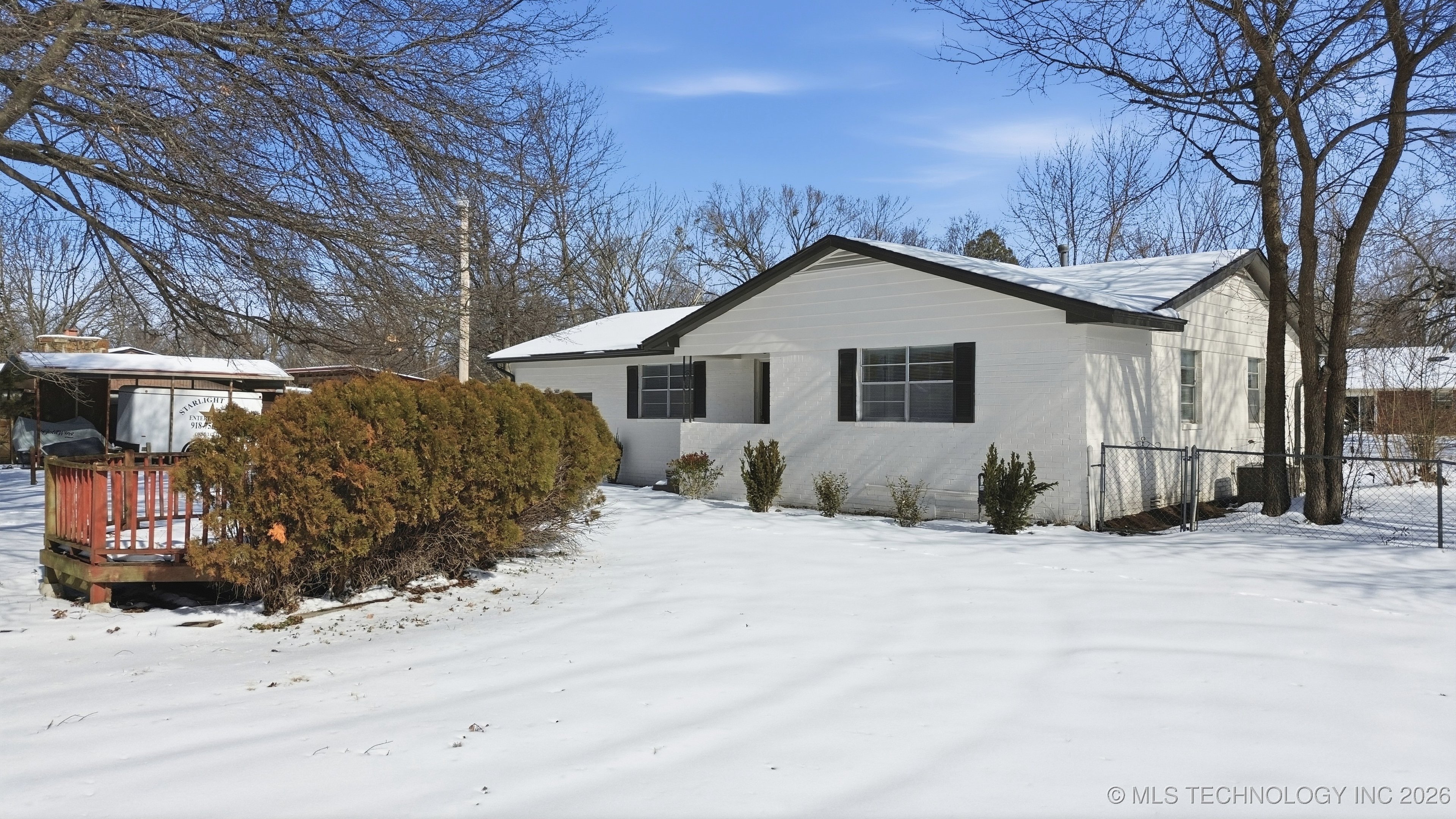 1401 N Taft Avenue Property Photo 30