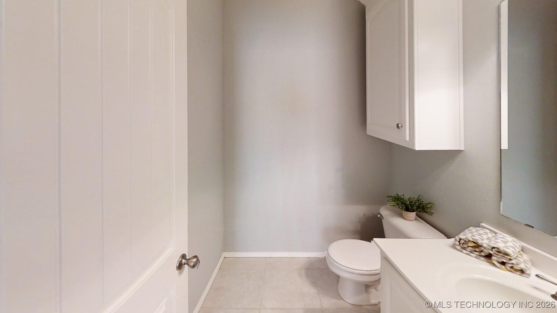 826 Oak Tree Drive Property Photo 26