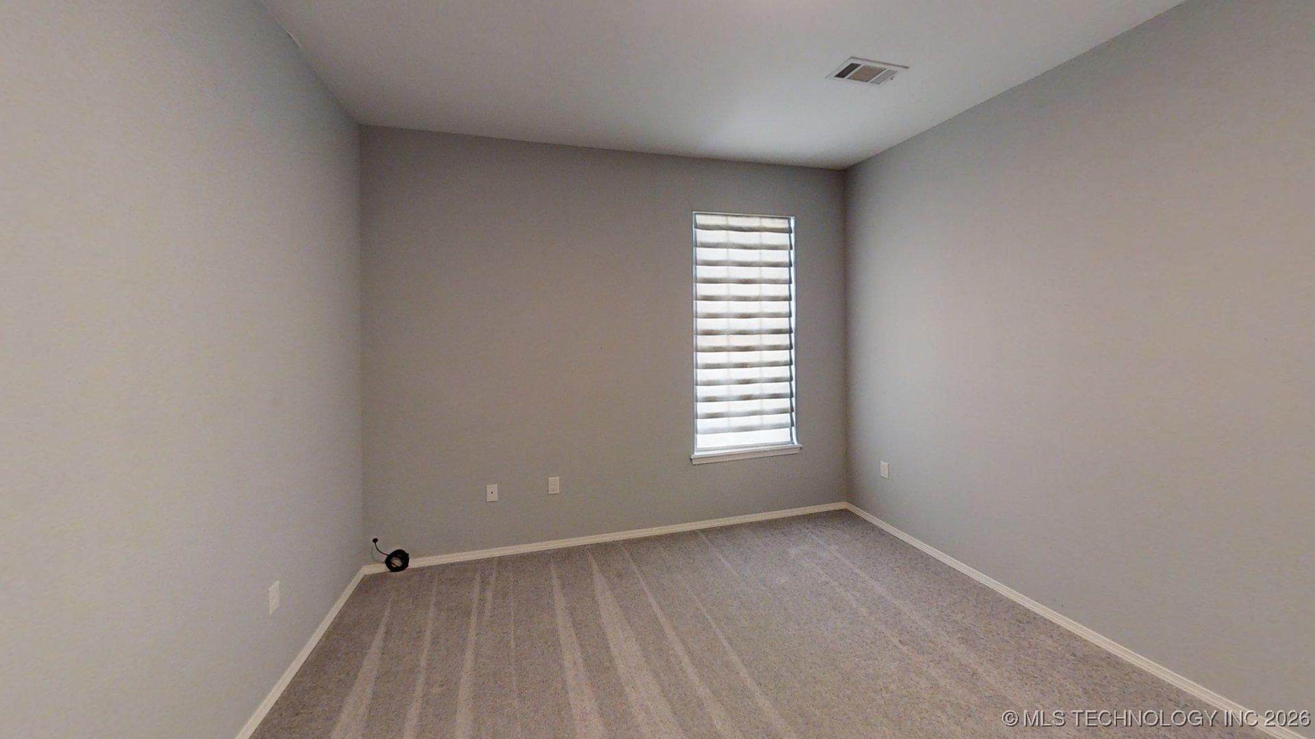 826 Oak Tree Drive Property Photo 28