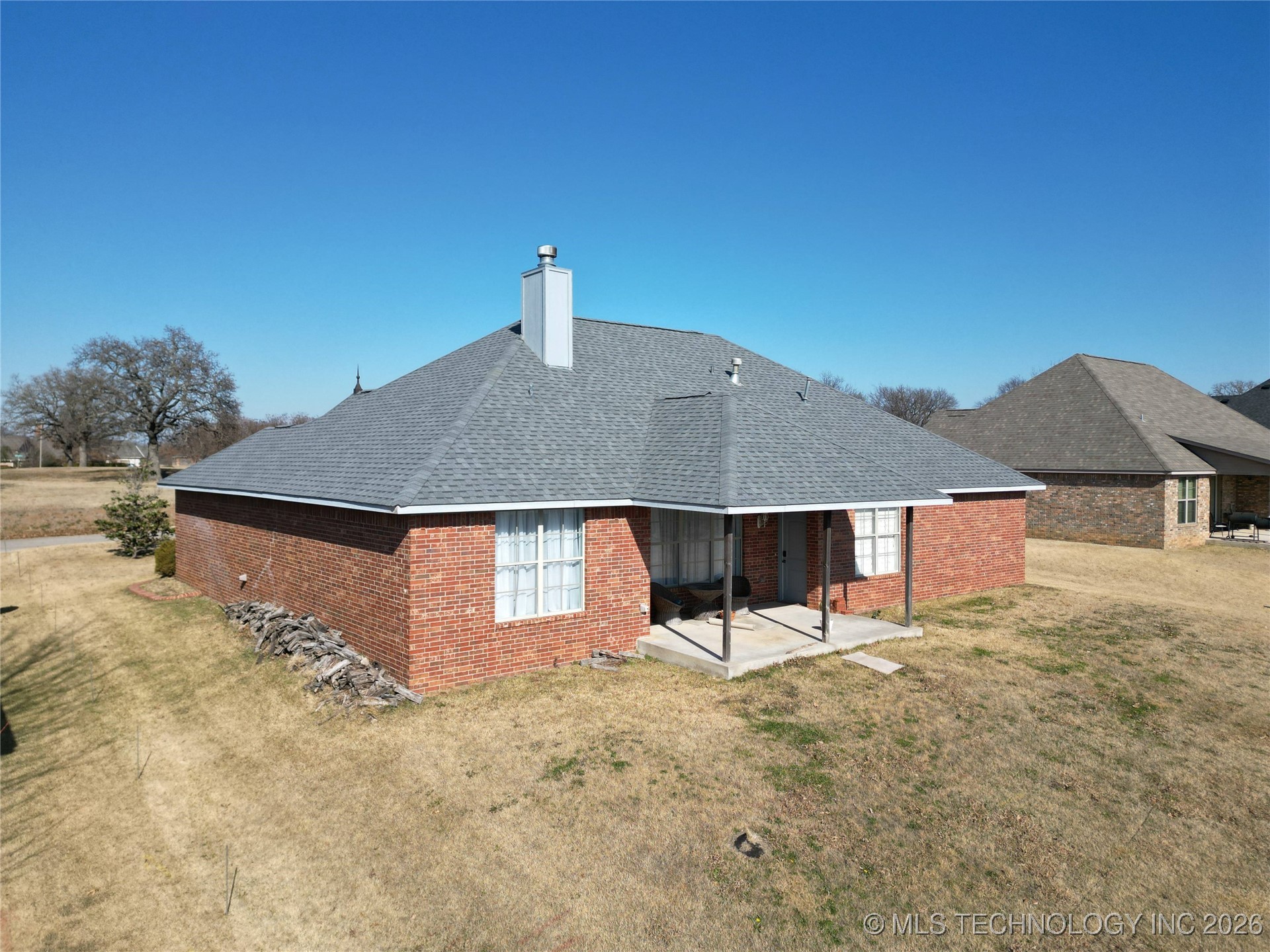 826 Oak Tree Drive Property Photo 38