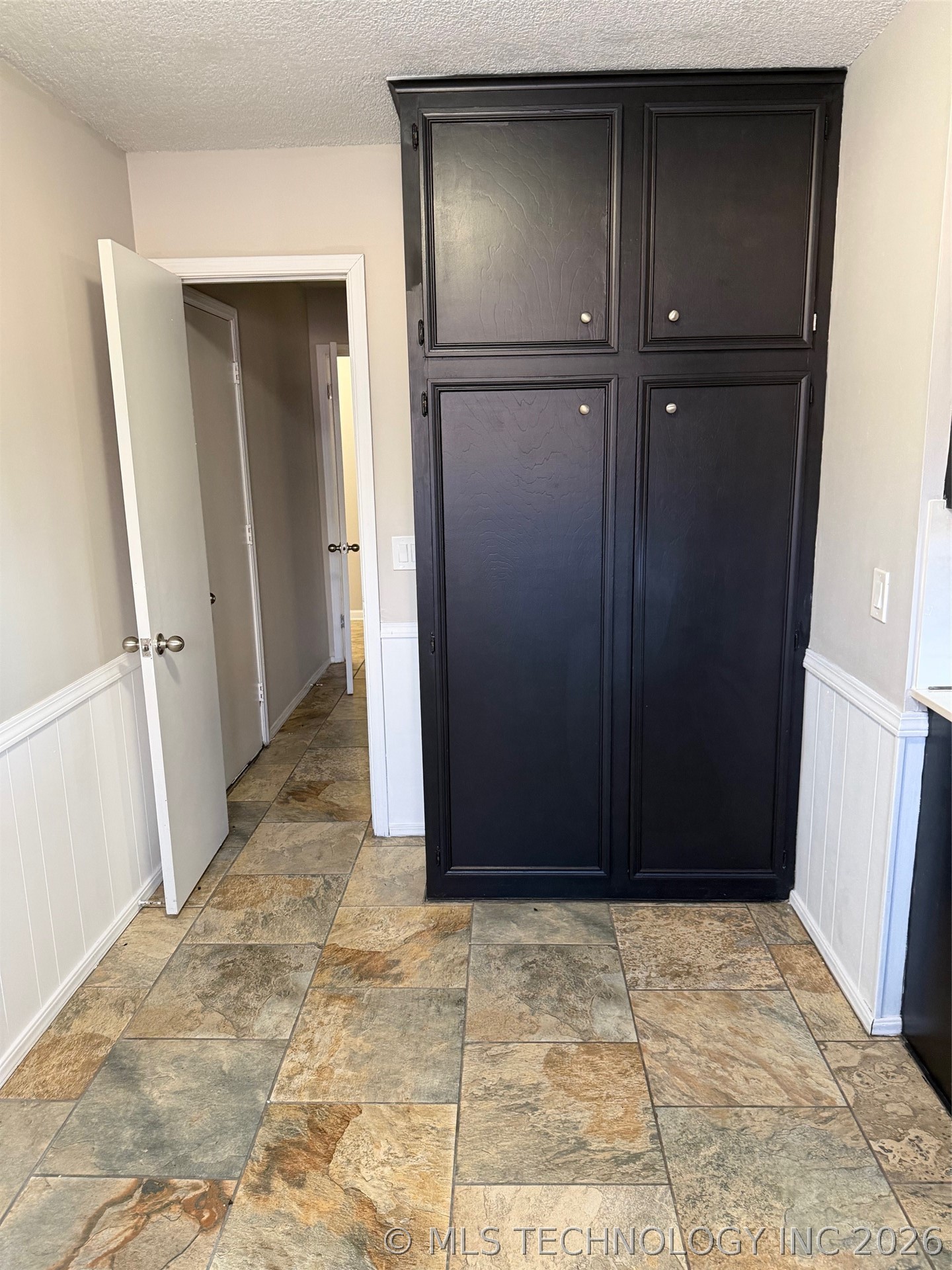 7065 E 52nd Street Property Photo 6