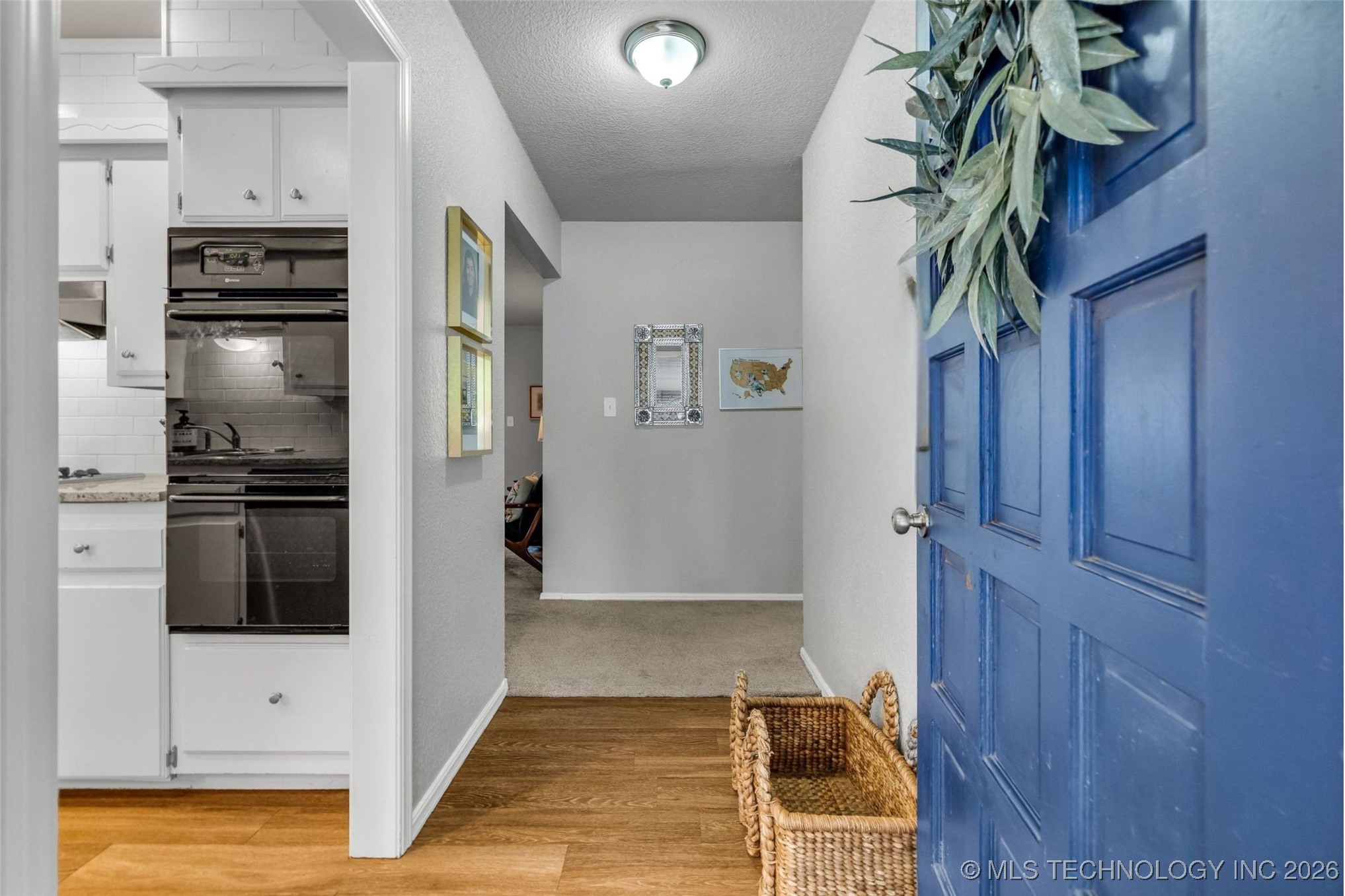 1109 N Hickory Court Property Photo 5