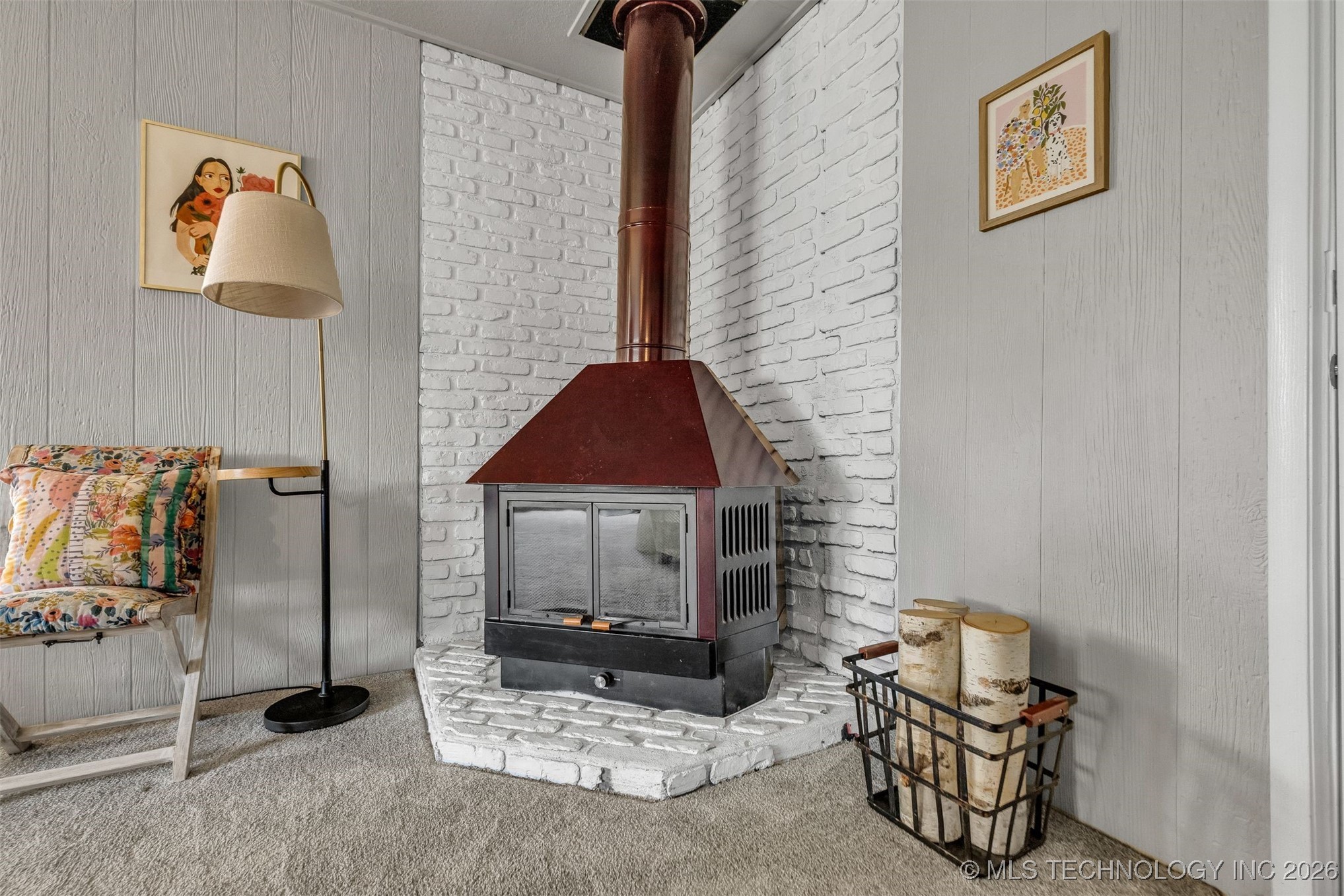 1109 N Hickory Court Property Photo 18