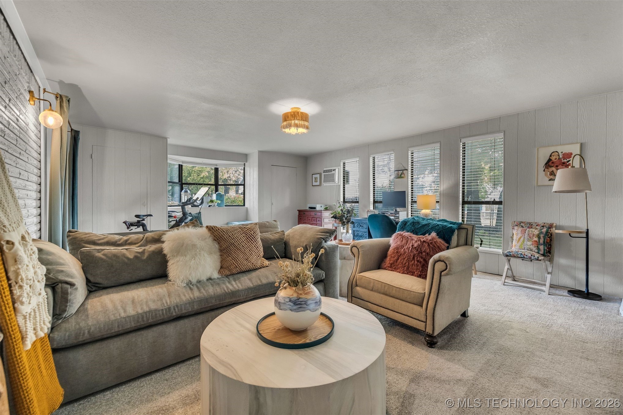 1109 N Hickory Court Property Photo 20