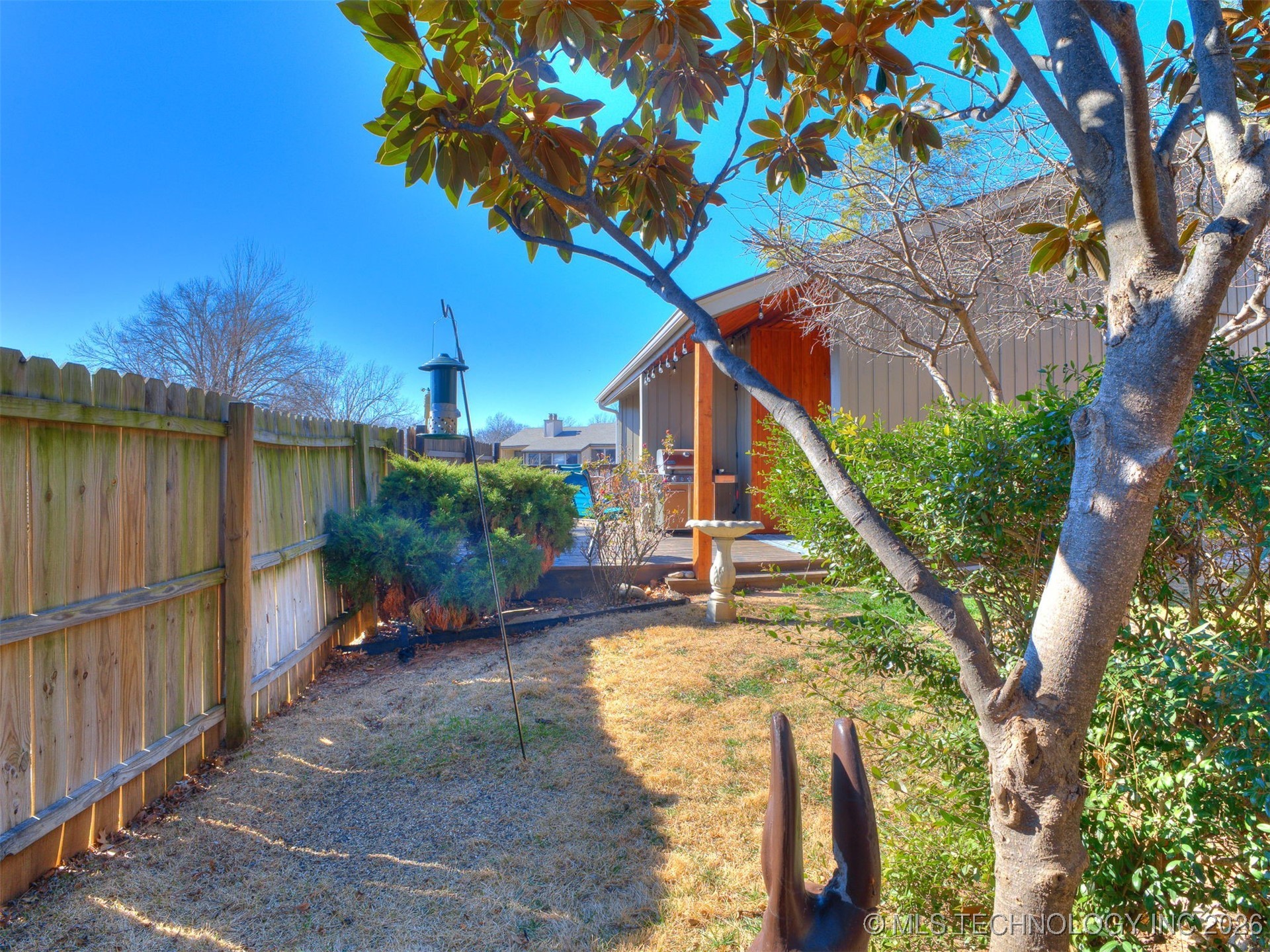 3314 E 68th Street 11 Property Photo 4