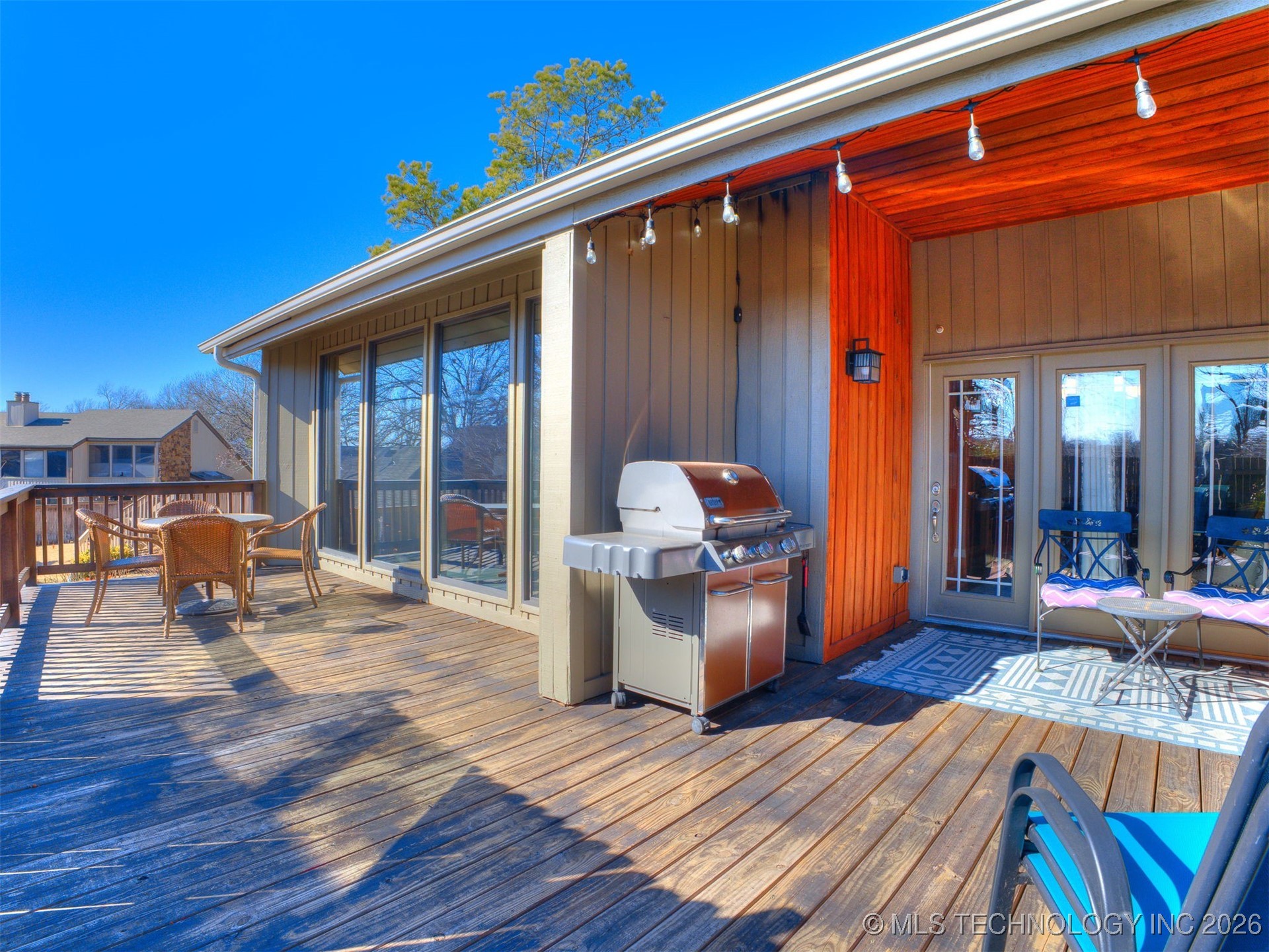 3314 E 68th Street 11 Property Photo 6