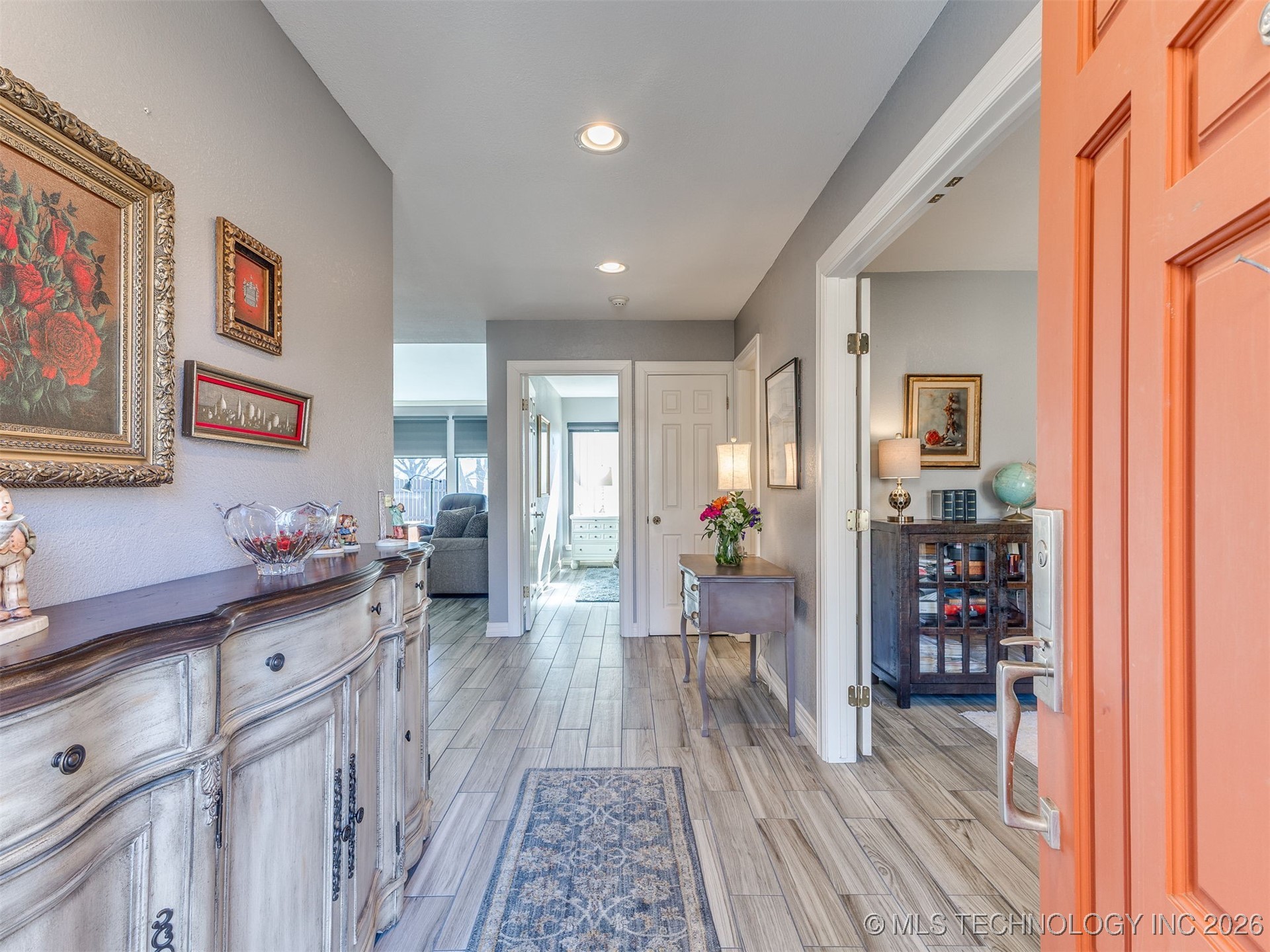 3314 E 68th Street 11 Property Photo 9