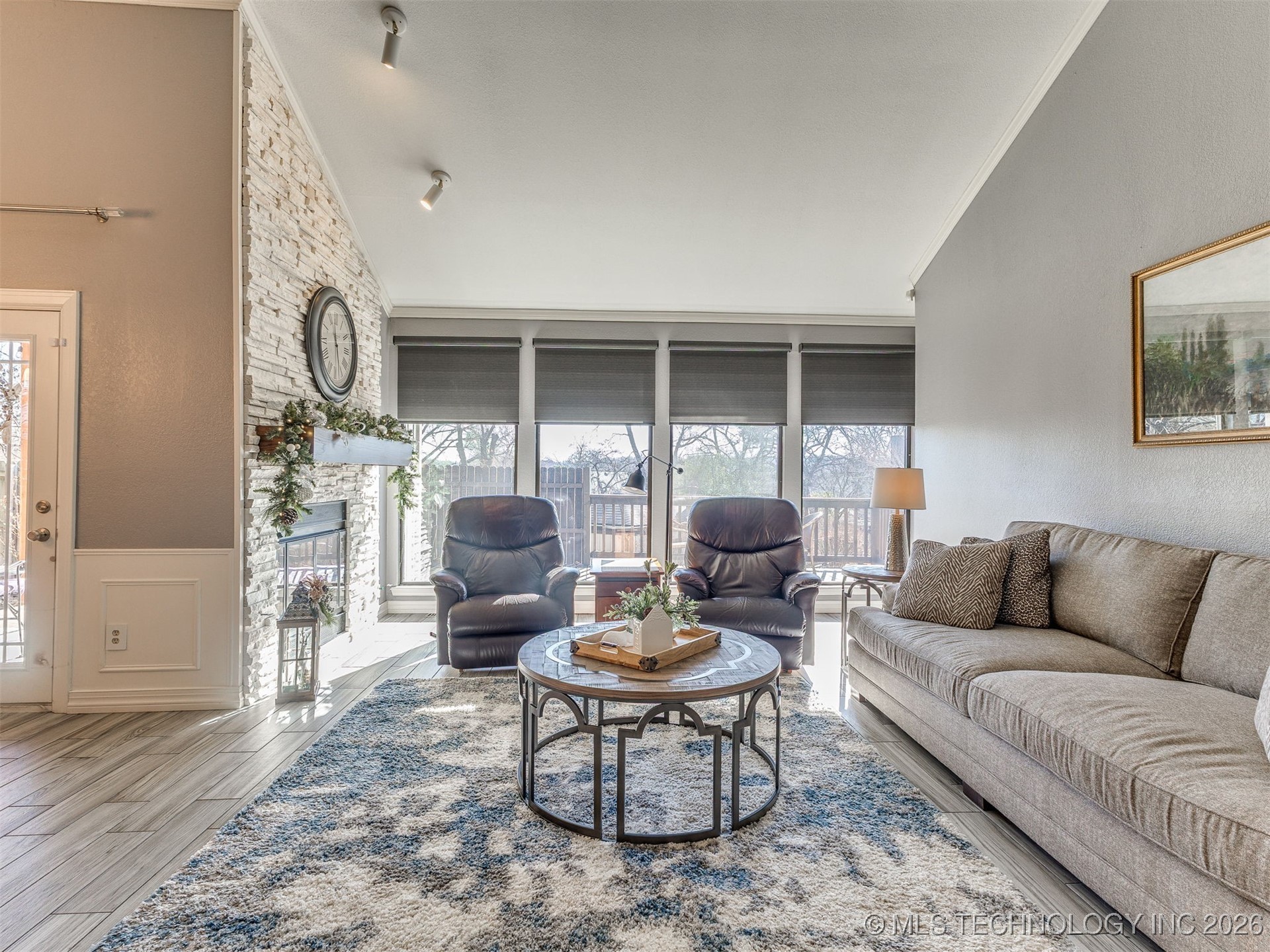 3314 E 68th Street 11 Property Photo 15