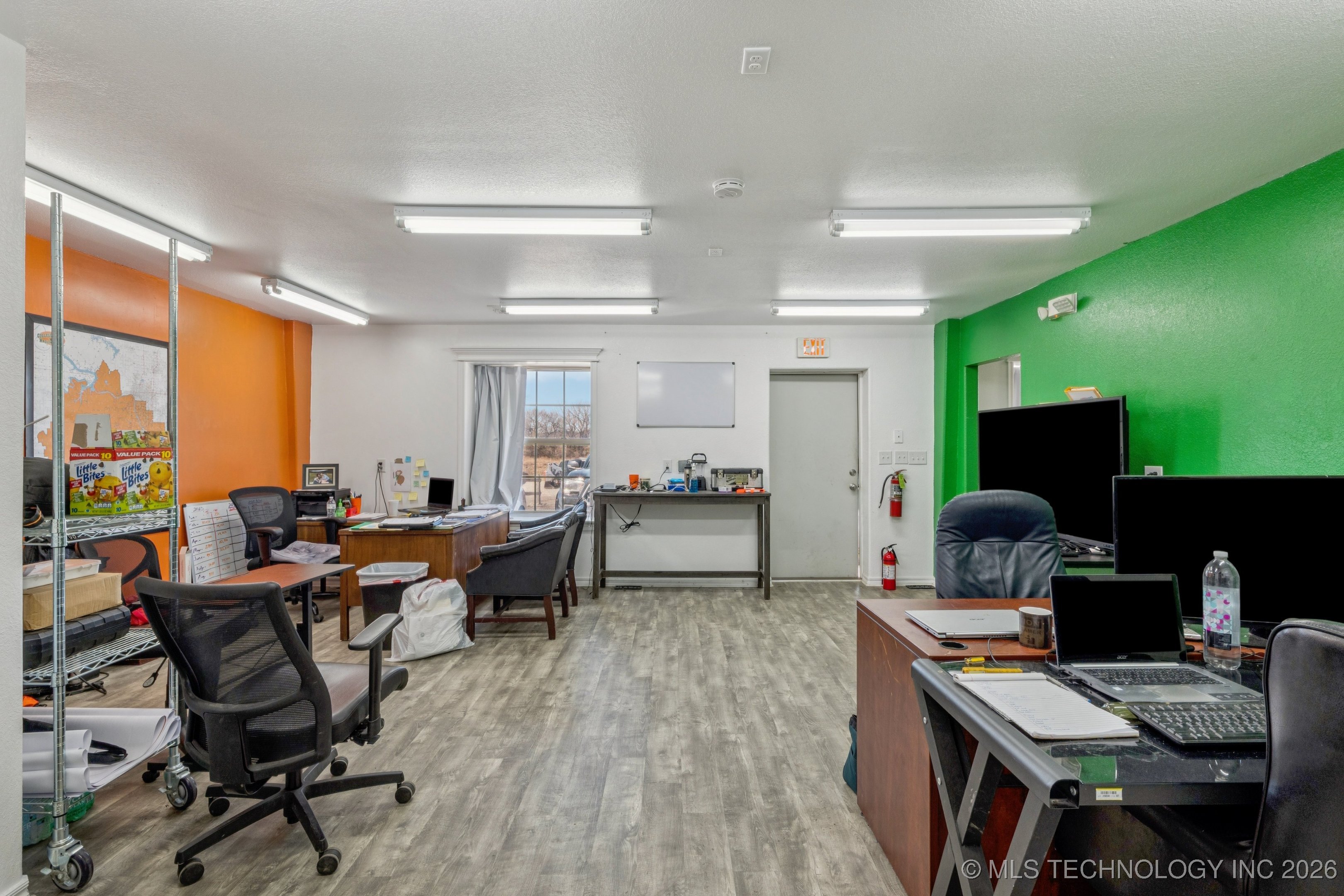 862 W Taft Avenue Property Photo 11