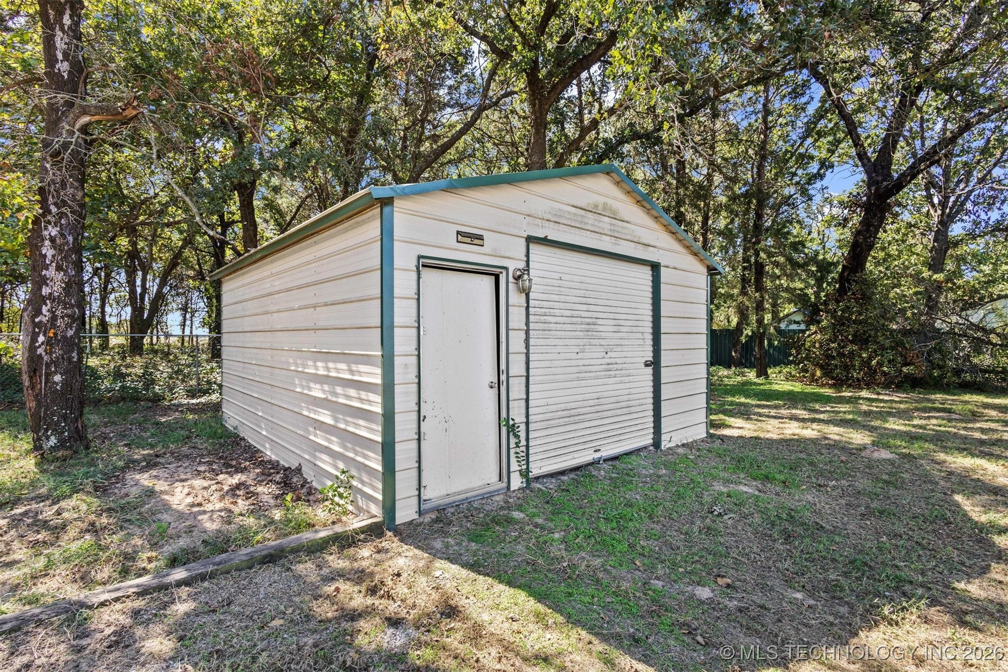 233 Joy Lane Property Photo 35