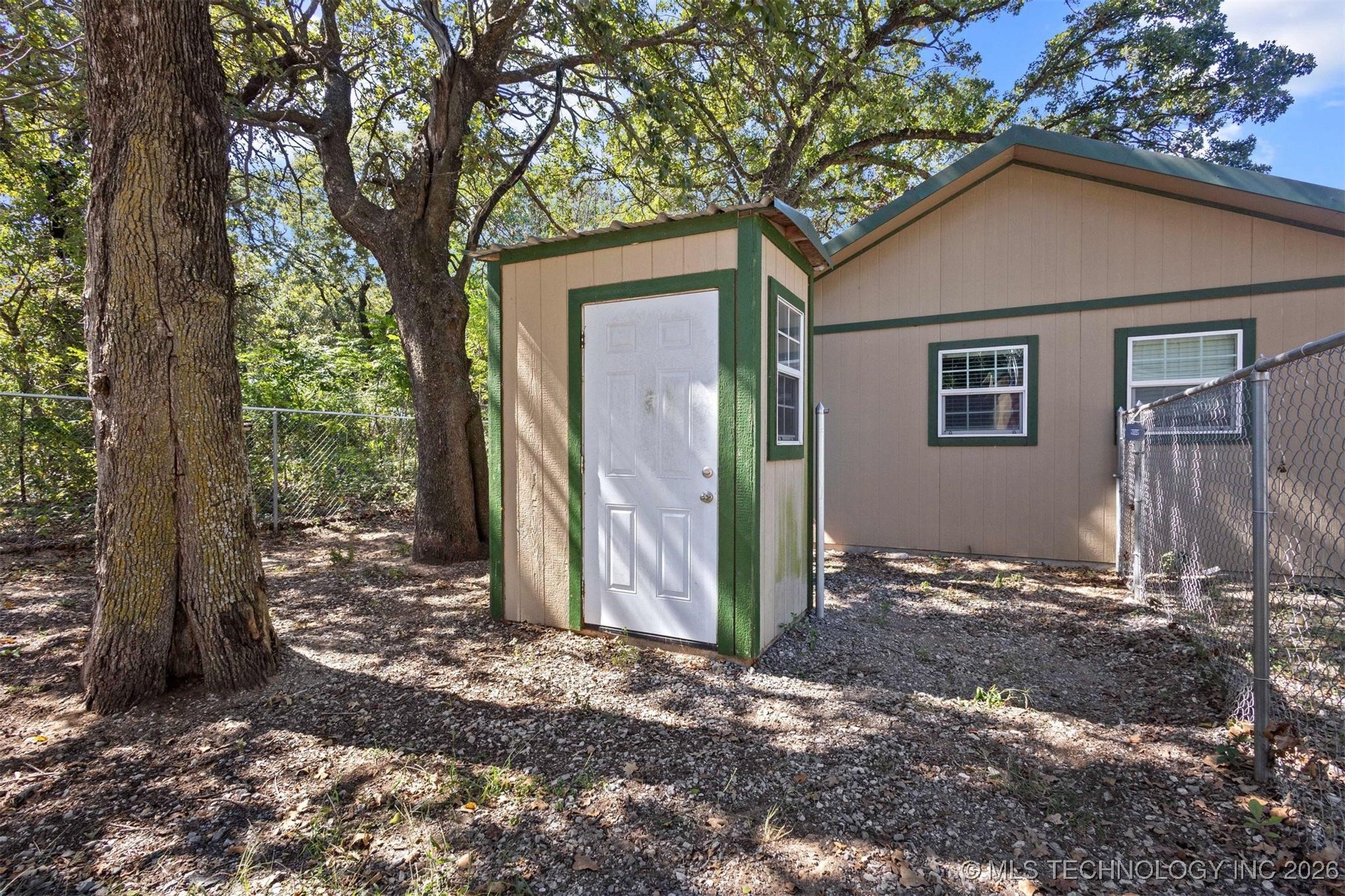 233 Joy Lane Property Photo 39